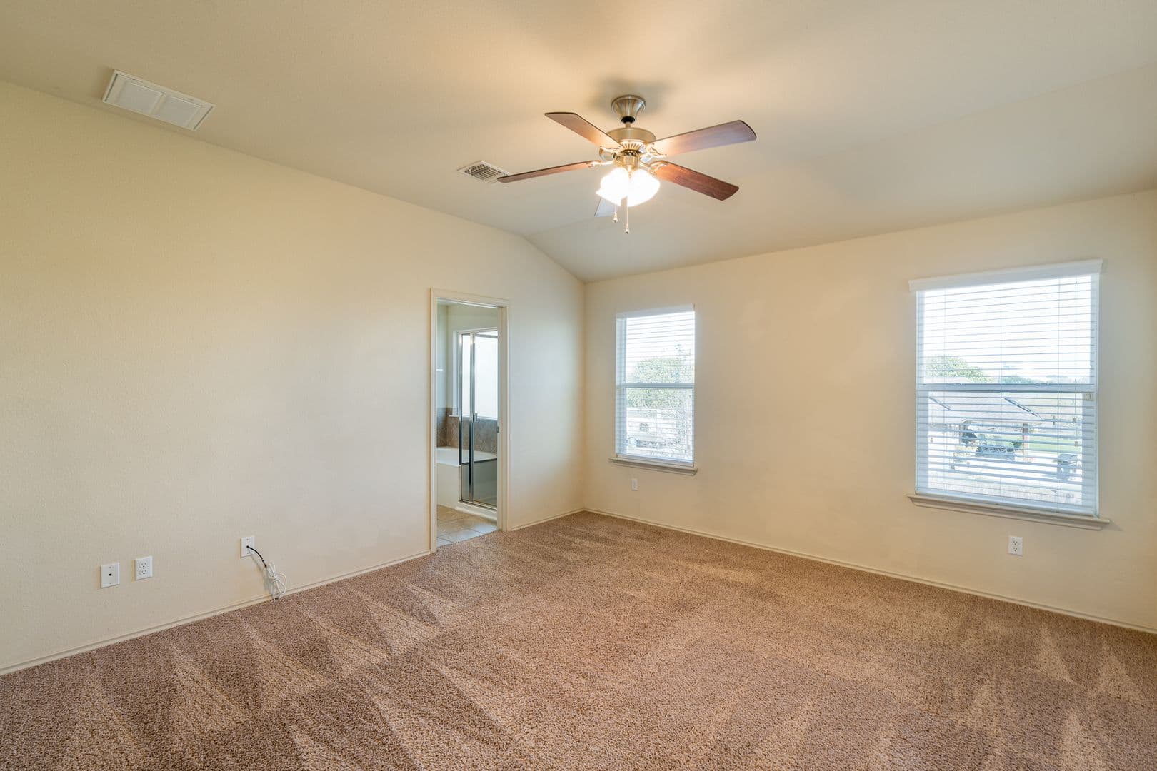 Jarrell House: 201 Geode Lane