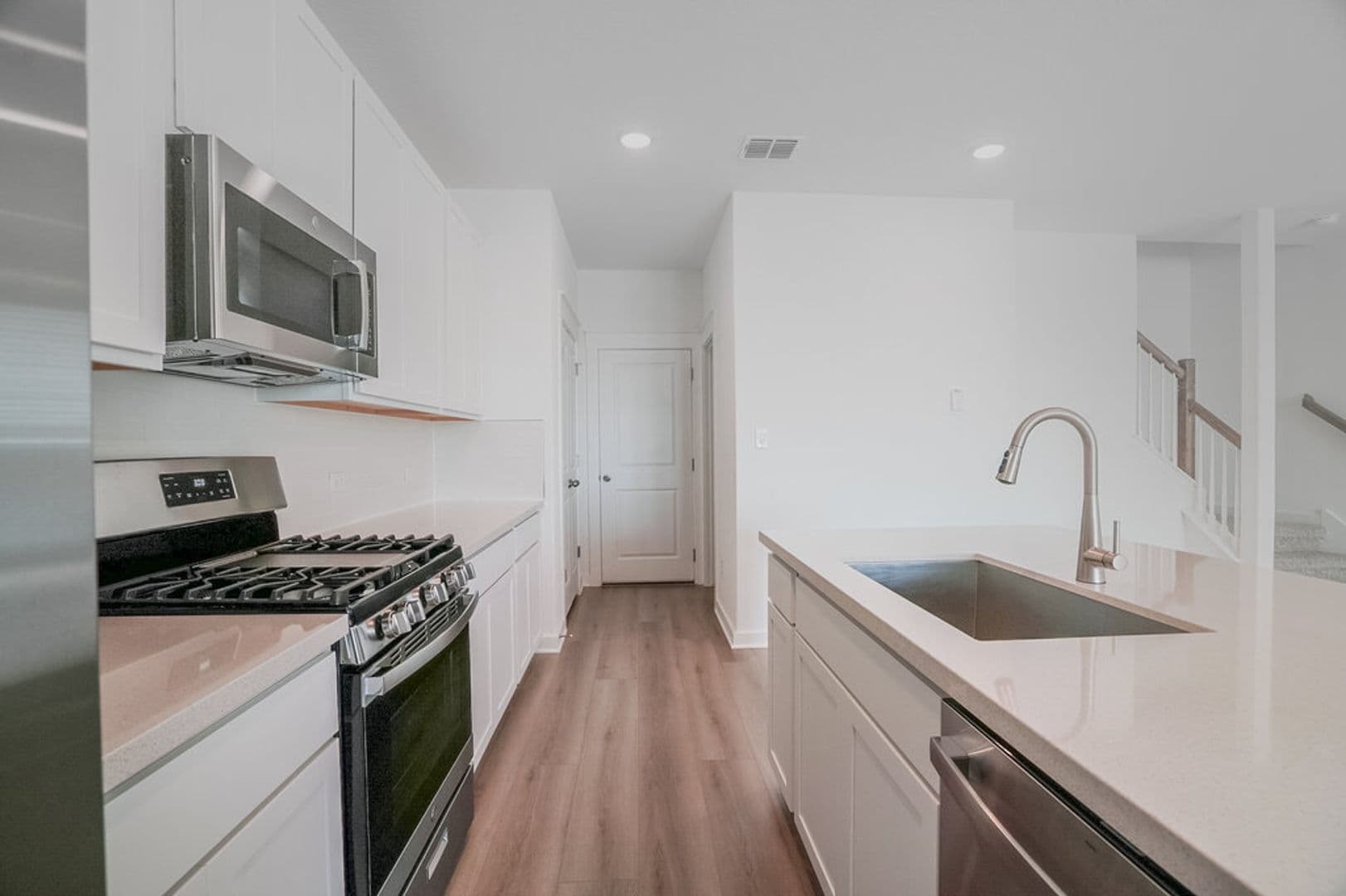 Taylor House: 124 Hartson Dr