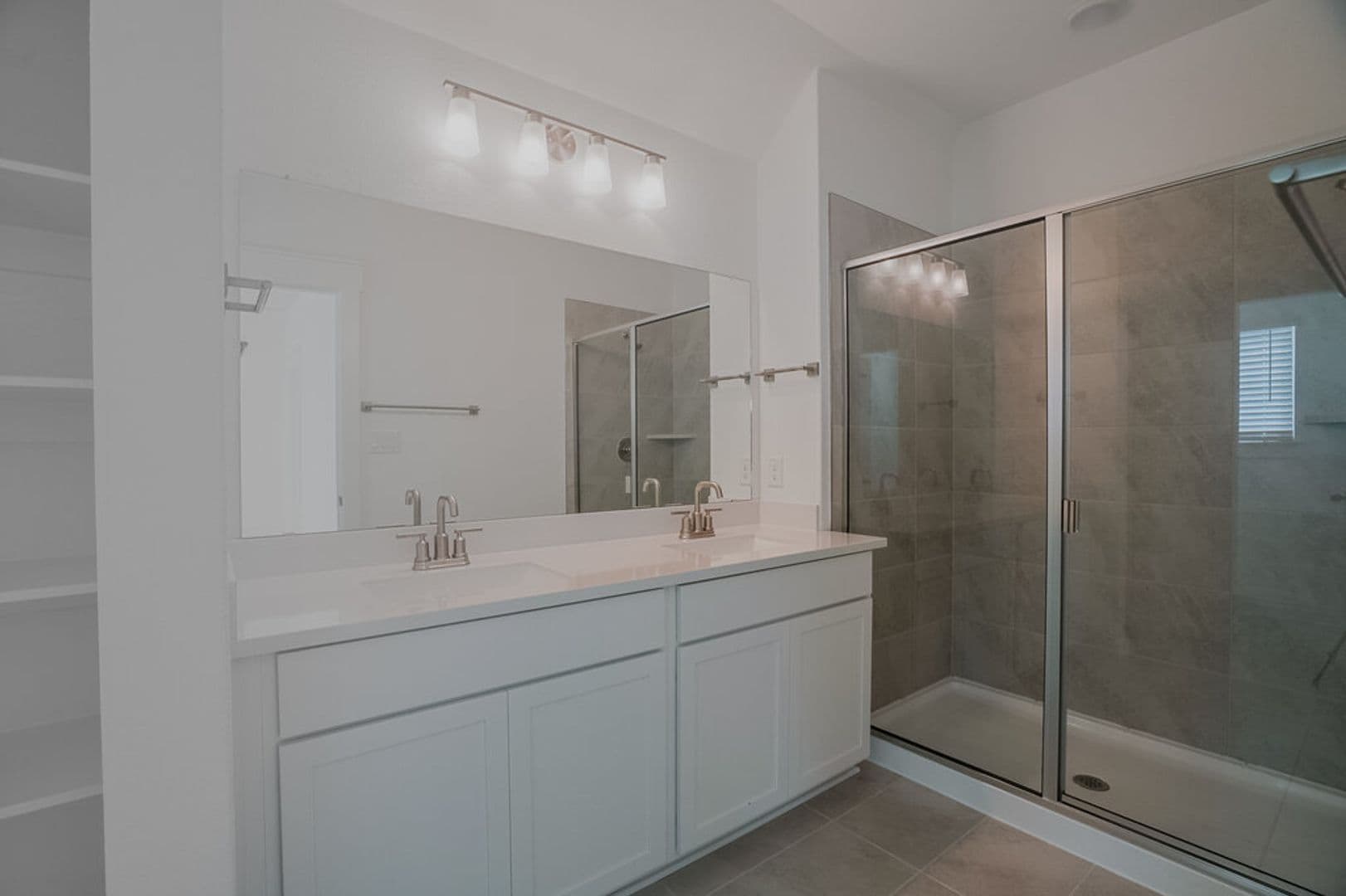 Taylor House: 124 Hartson Dr