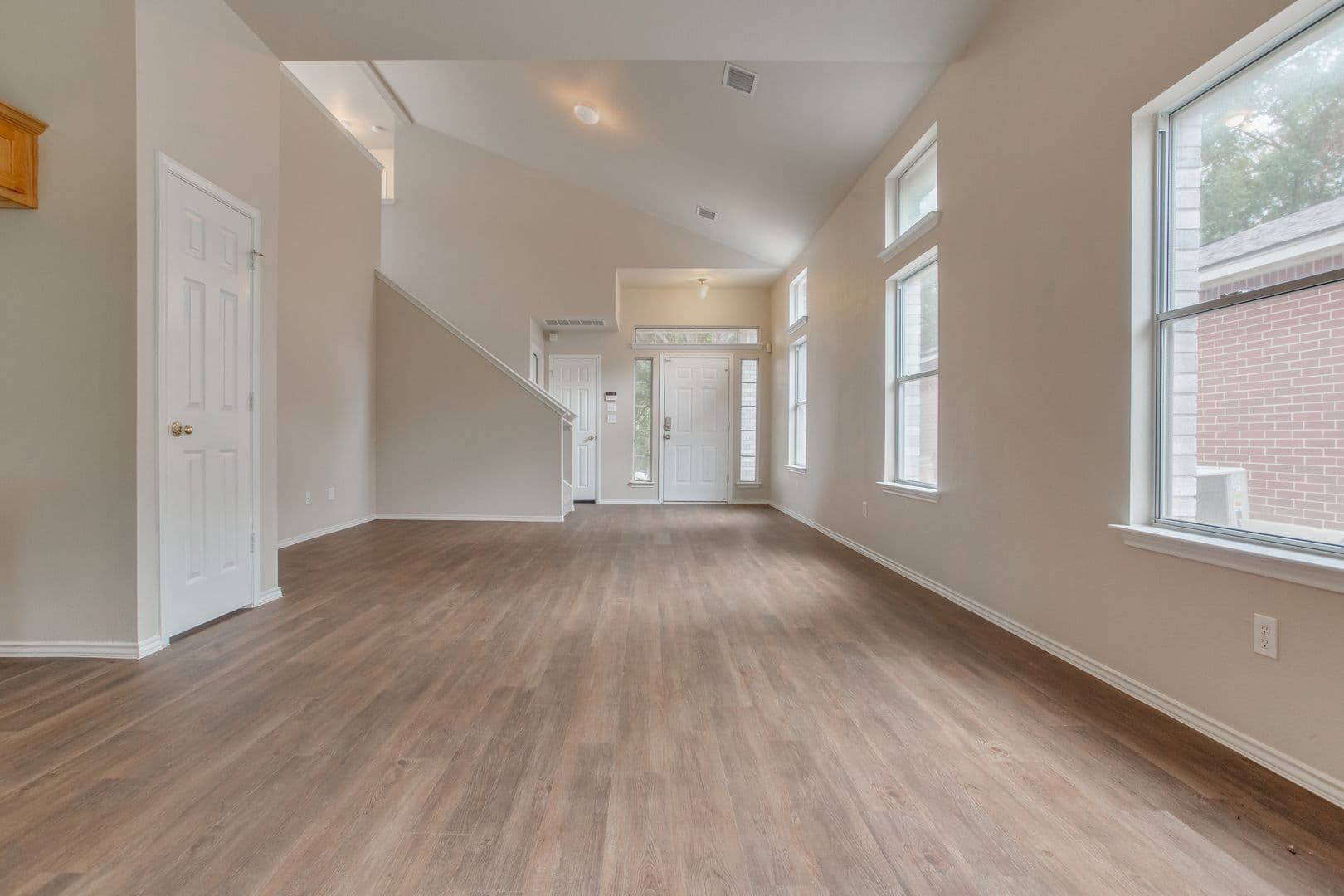 Austin House: 1400 Sir Thopas Trail