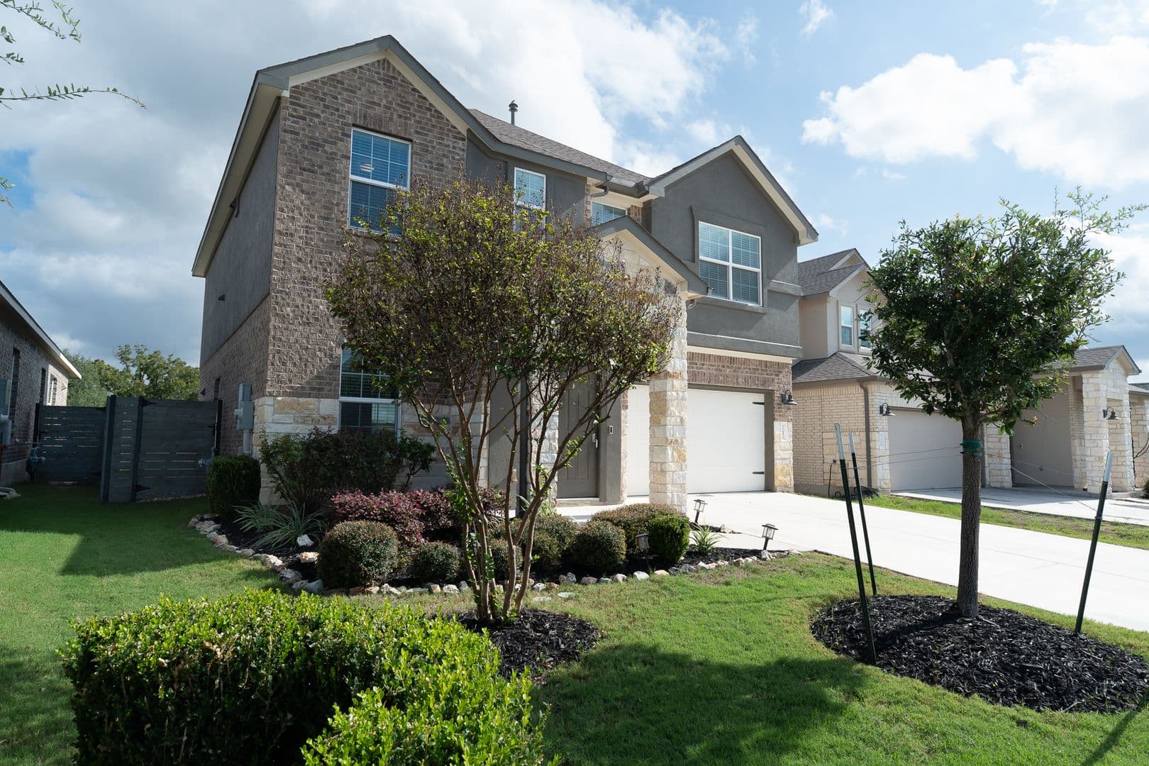 Georgetown House: 717 Legends Ln