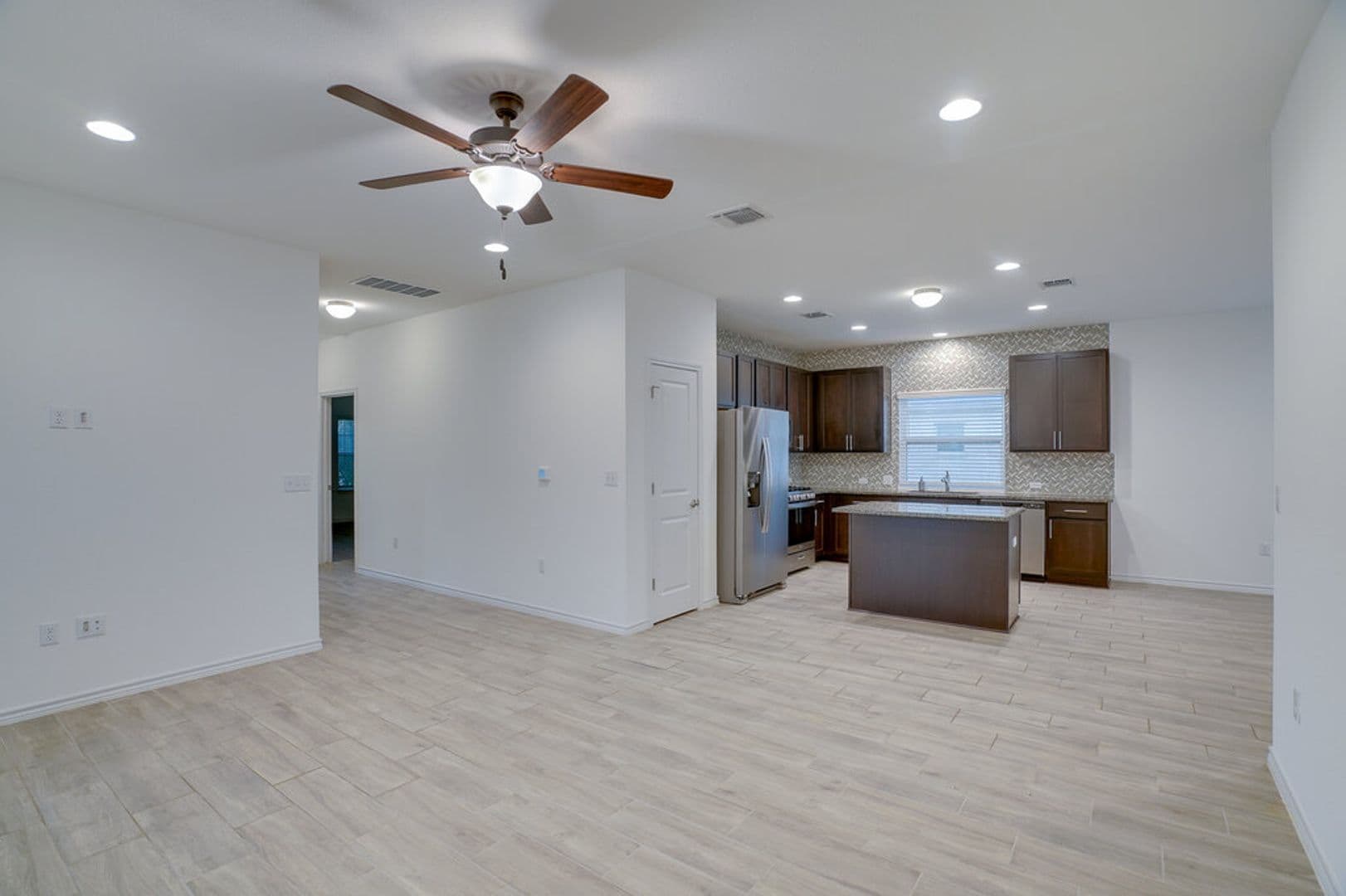 Austin House: 9015 Looksee Lane