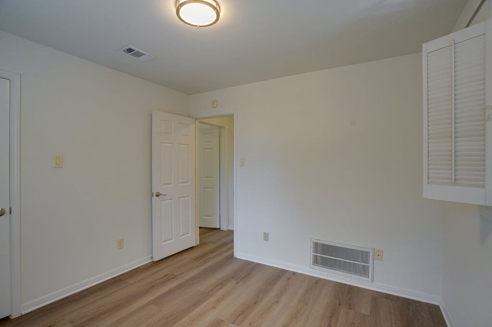 Austin House: 8625 Ephraim Rd