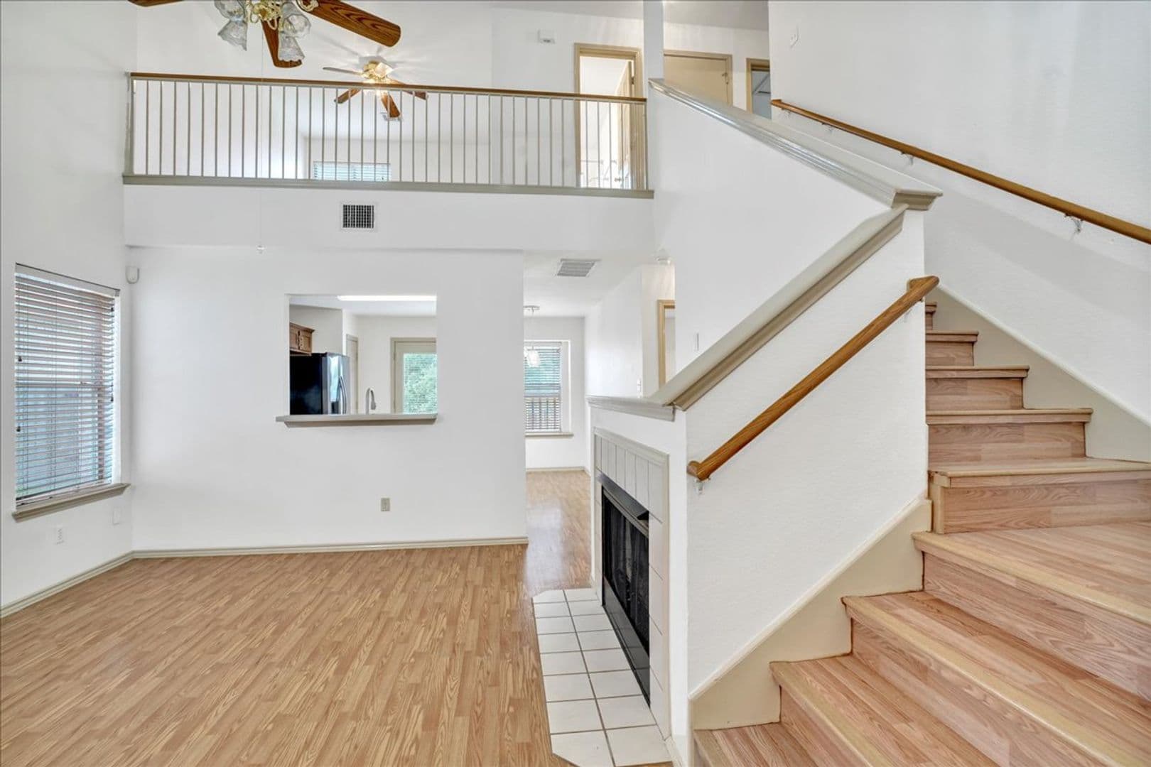 Leander House: 1405 Scottsdale Dr