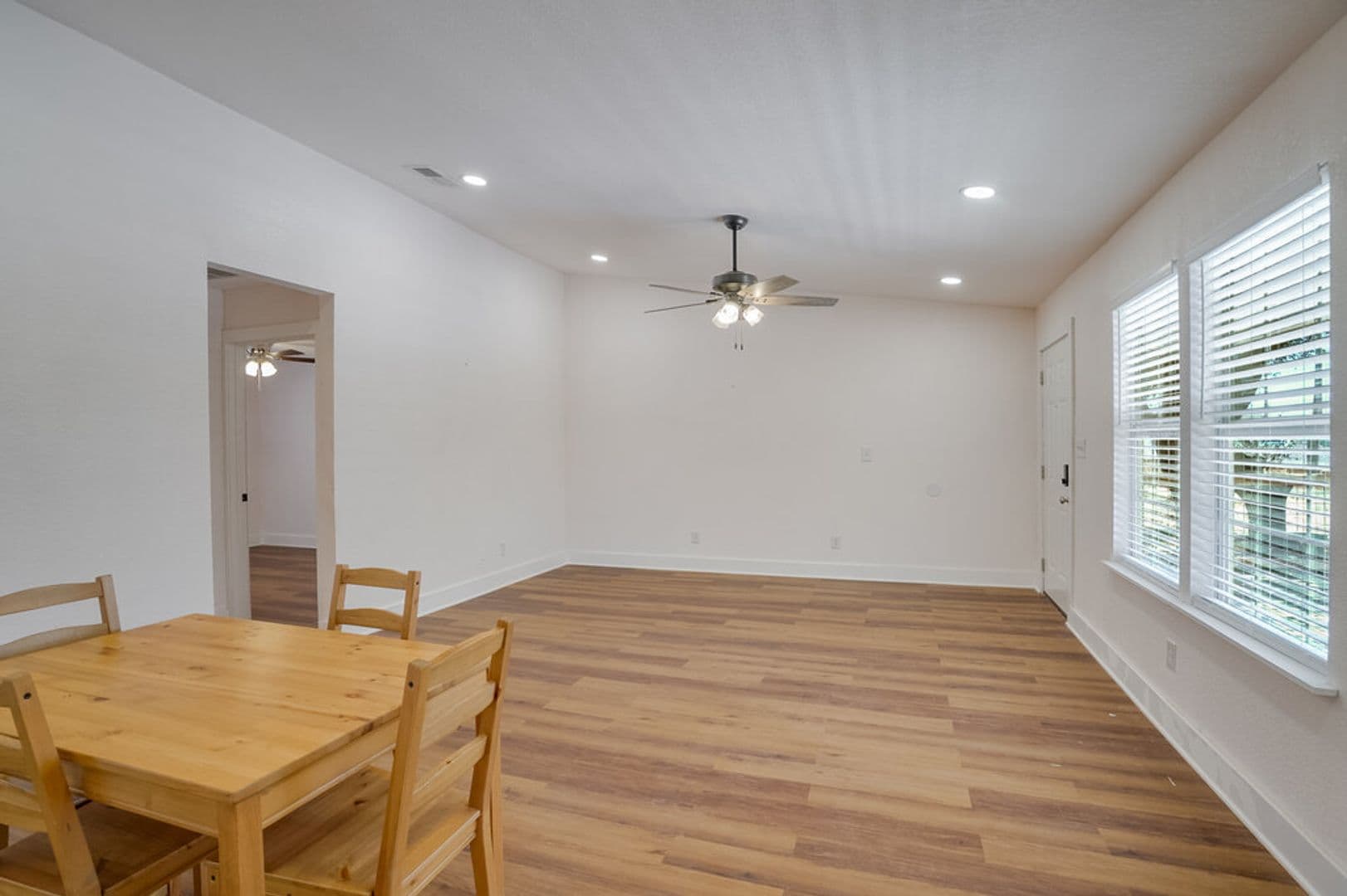 Leander House: 23393 Nameless Rd Unit #163