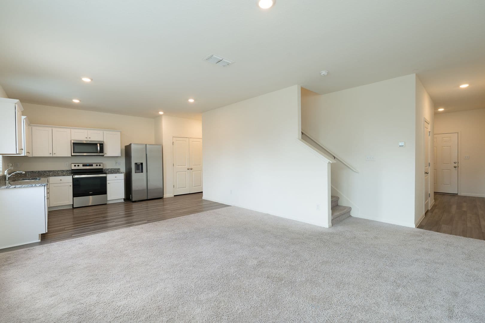 Hutto House: 243 Waterbuck Loop
