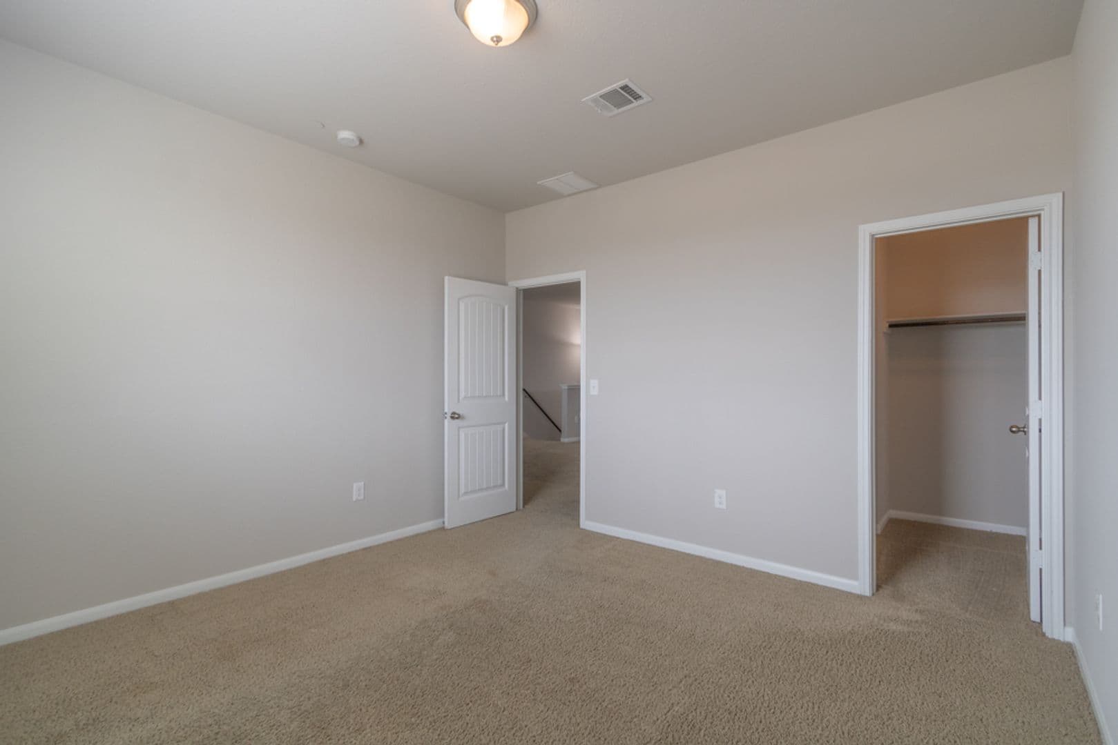 Round Rock House: 2880 Donnell Dr Unit #4101