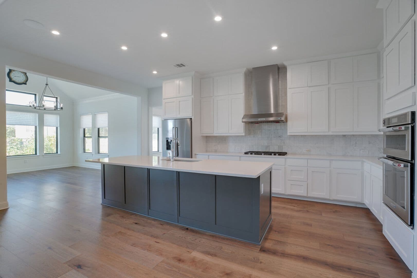 Leander House: 4529 Port Bari Dr