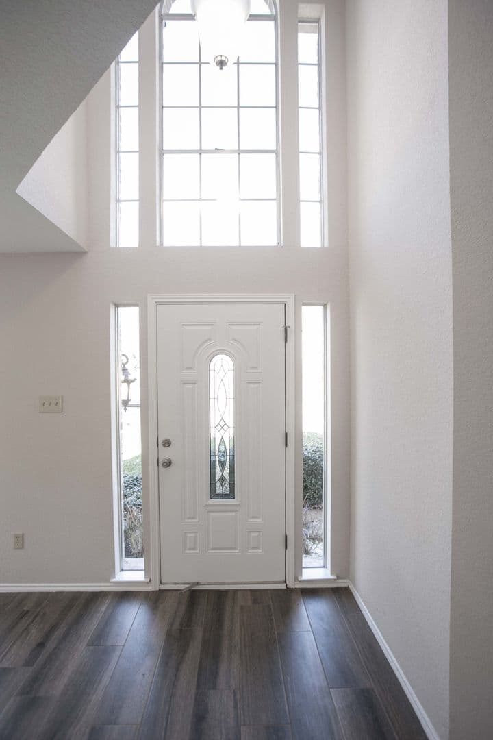 Austin House: 7901 Taranto Drive