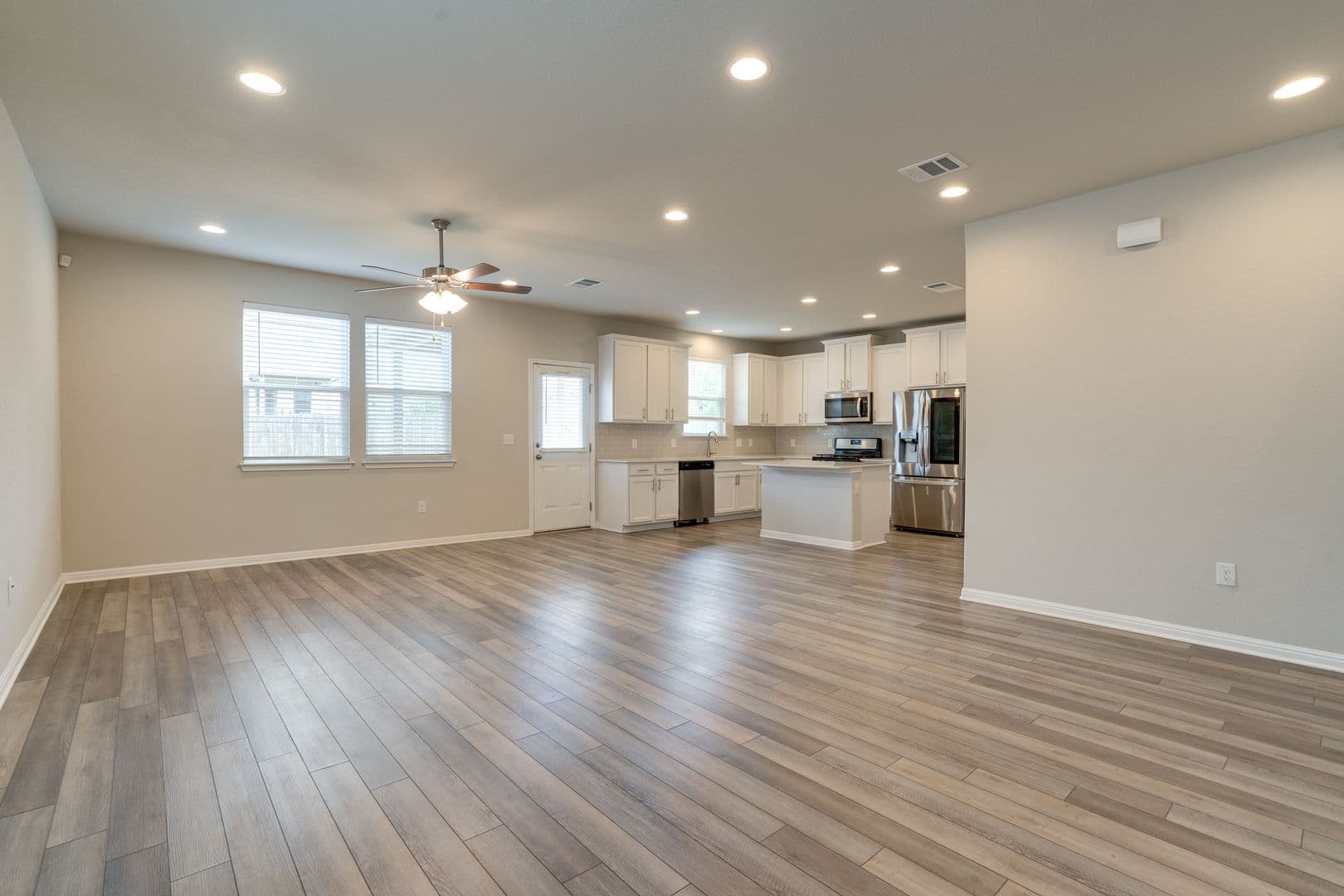 Leander House: 237 Hauser Drive