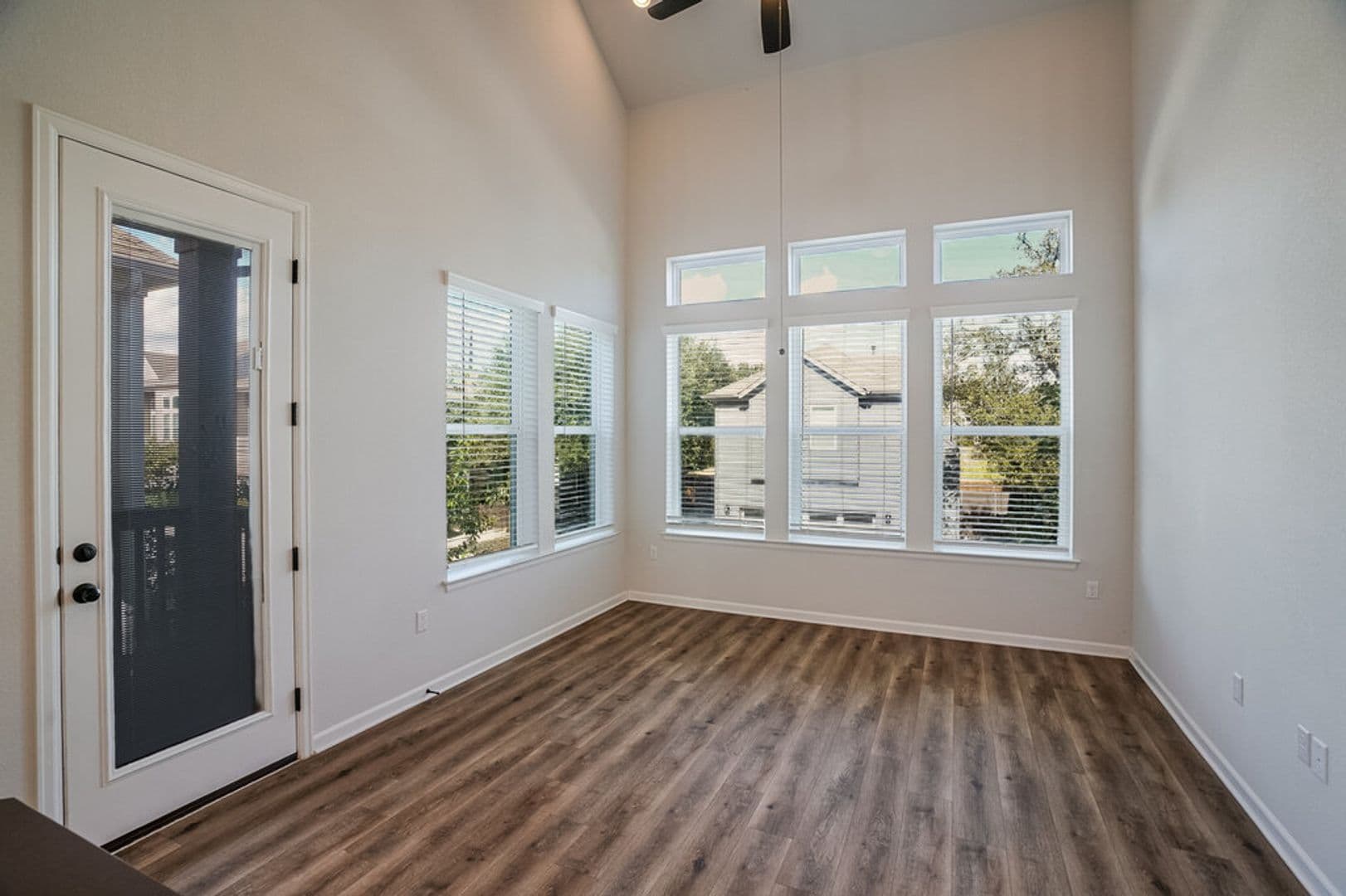 Austin House: 13617 Defiance Pass #136