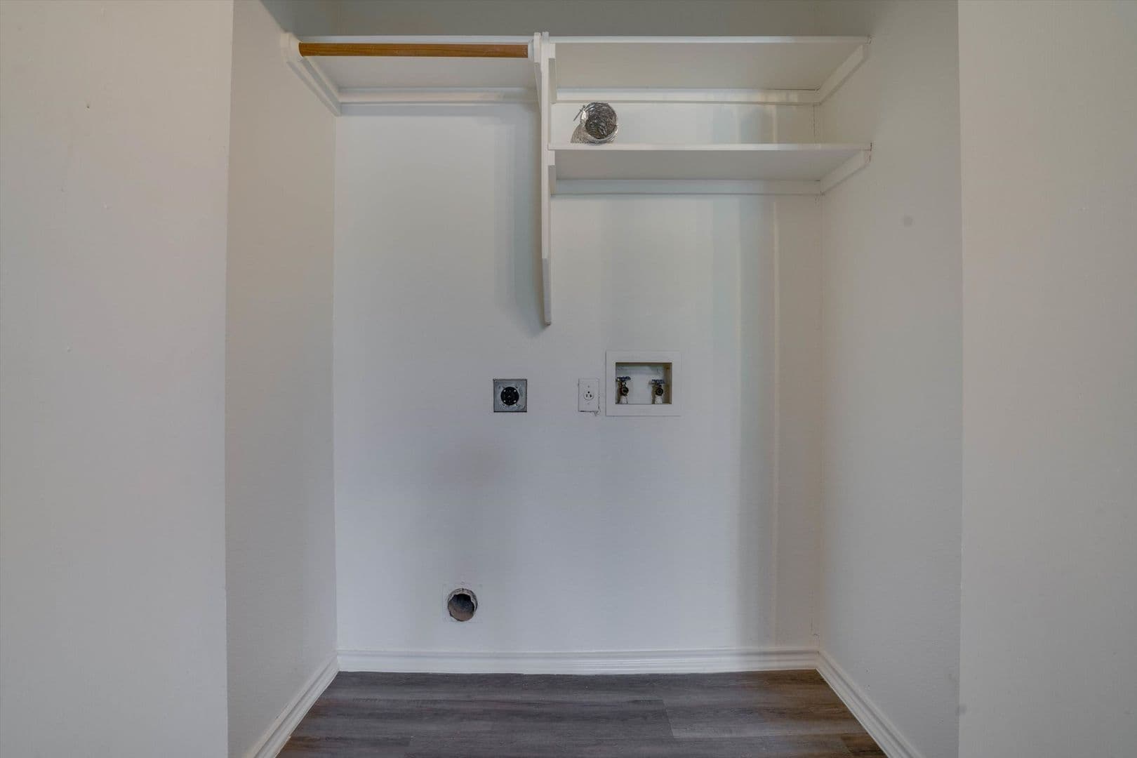 Round Rock House: 1720 Rawhide Loop