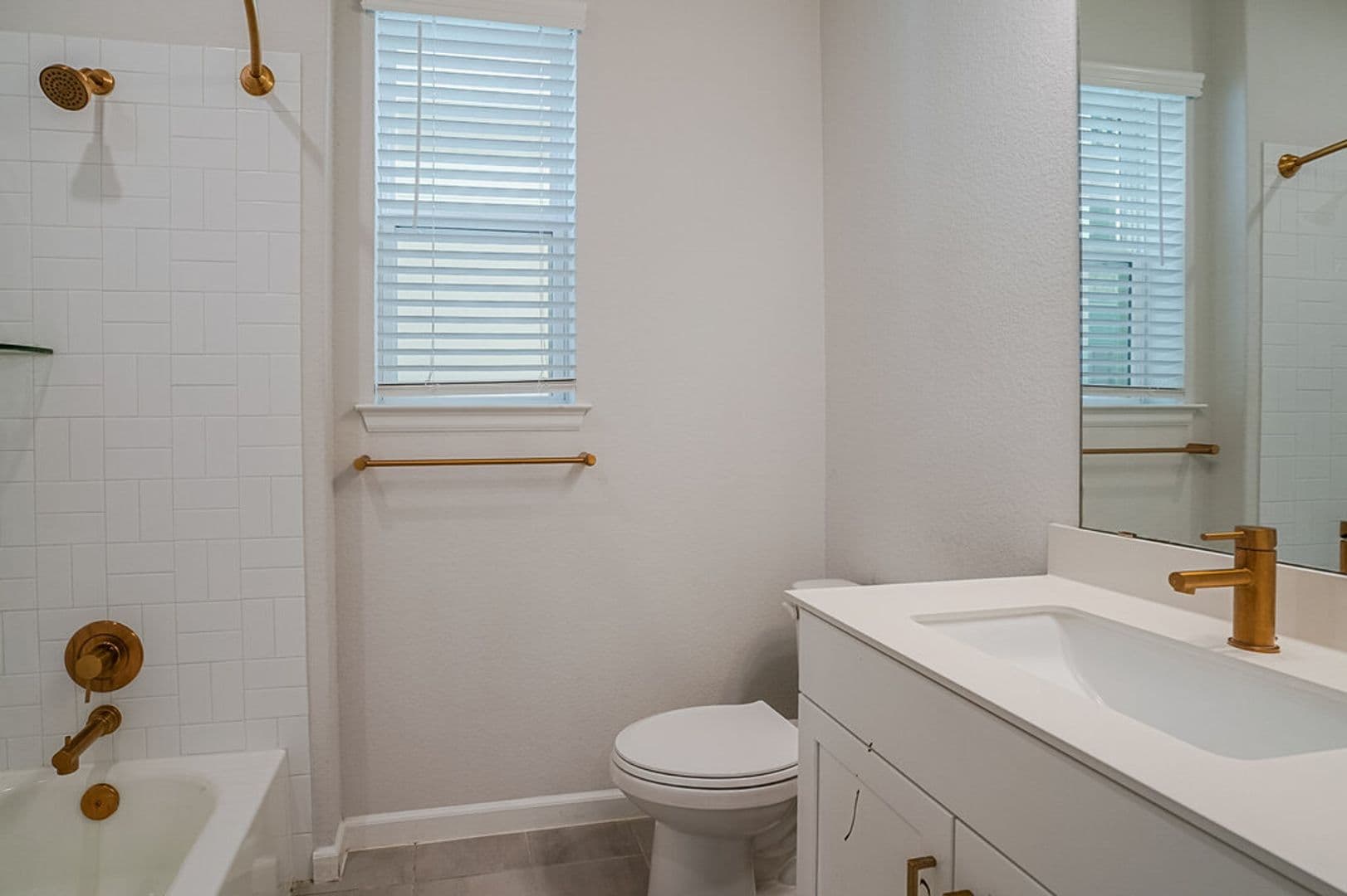 Austin House: 13617 Defiance Pass #136