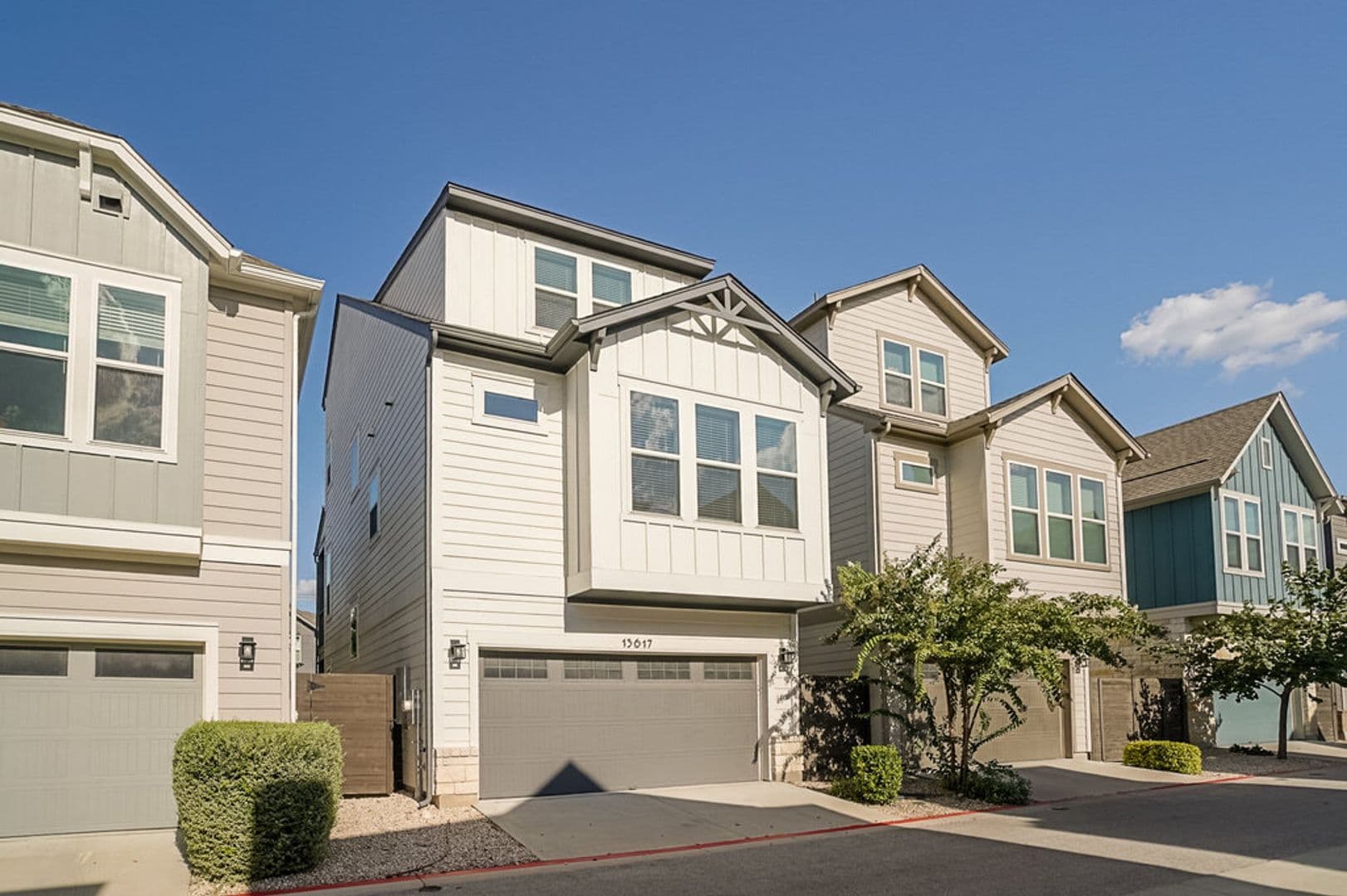 Austin House: 13617 Defiance Pass #136