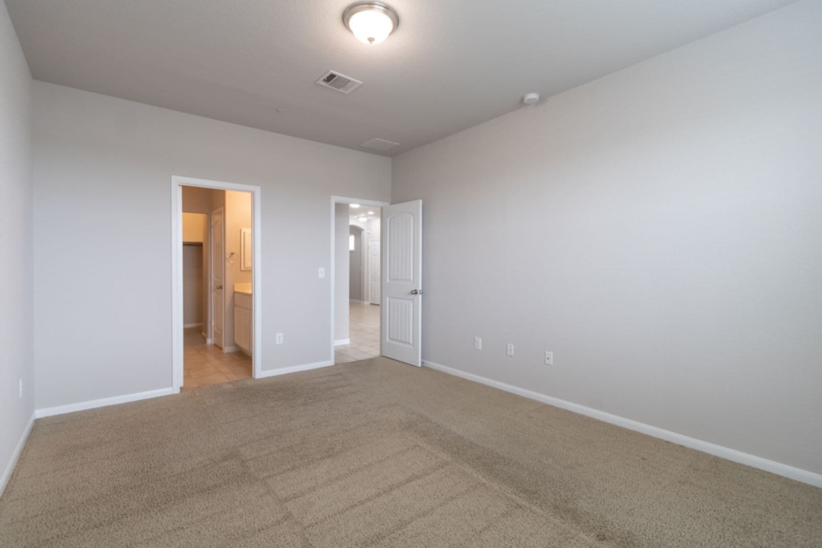 Round Rock House: 2880 Donnell Dr Unit #4101