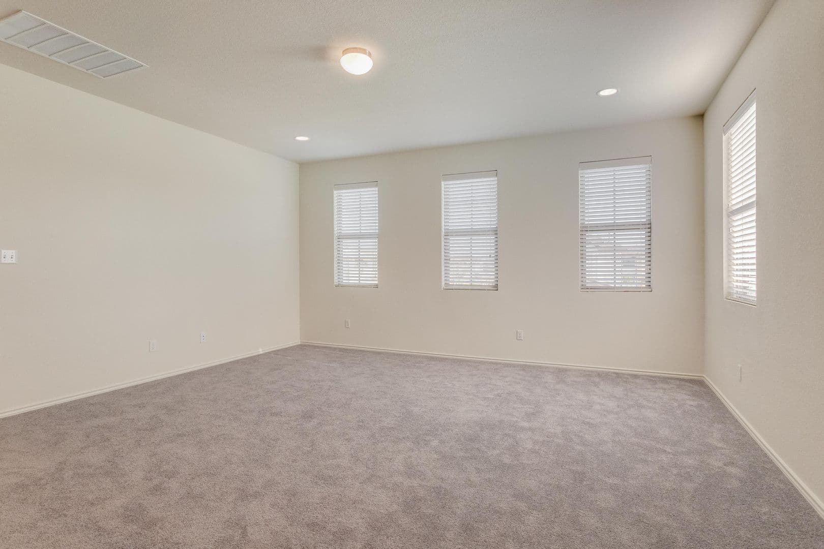 Austin House: 9100 Garnet Drive