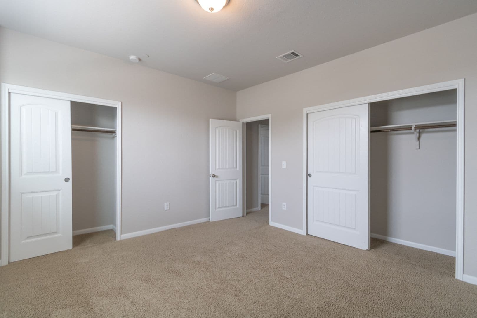 Round Rock House: 2880 Donnell Dr Unit #4101
