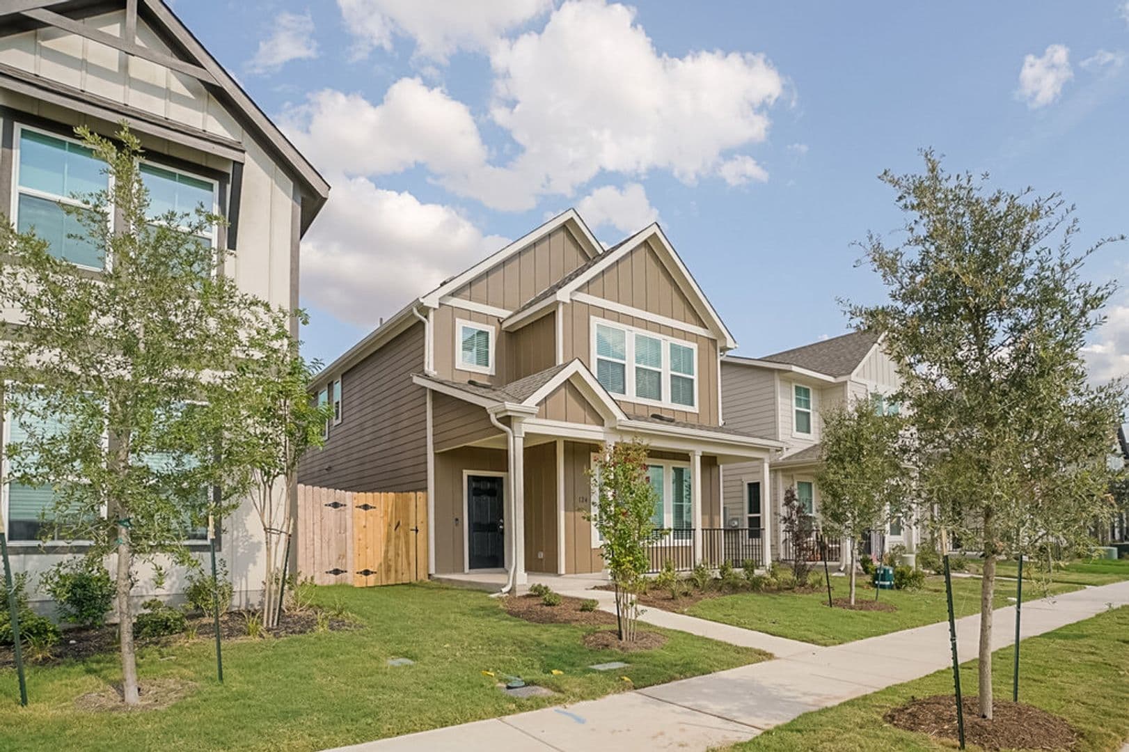 Taylor House: 124 Hartson Dr