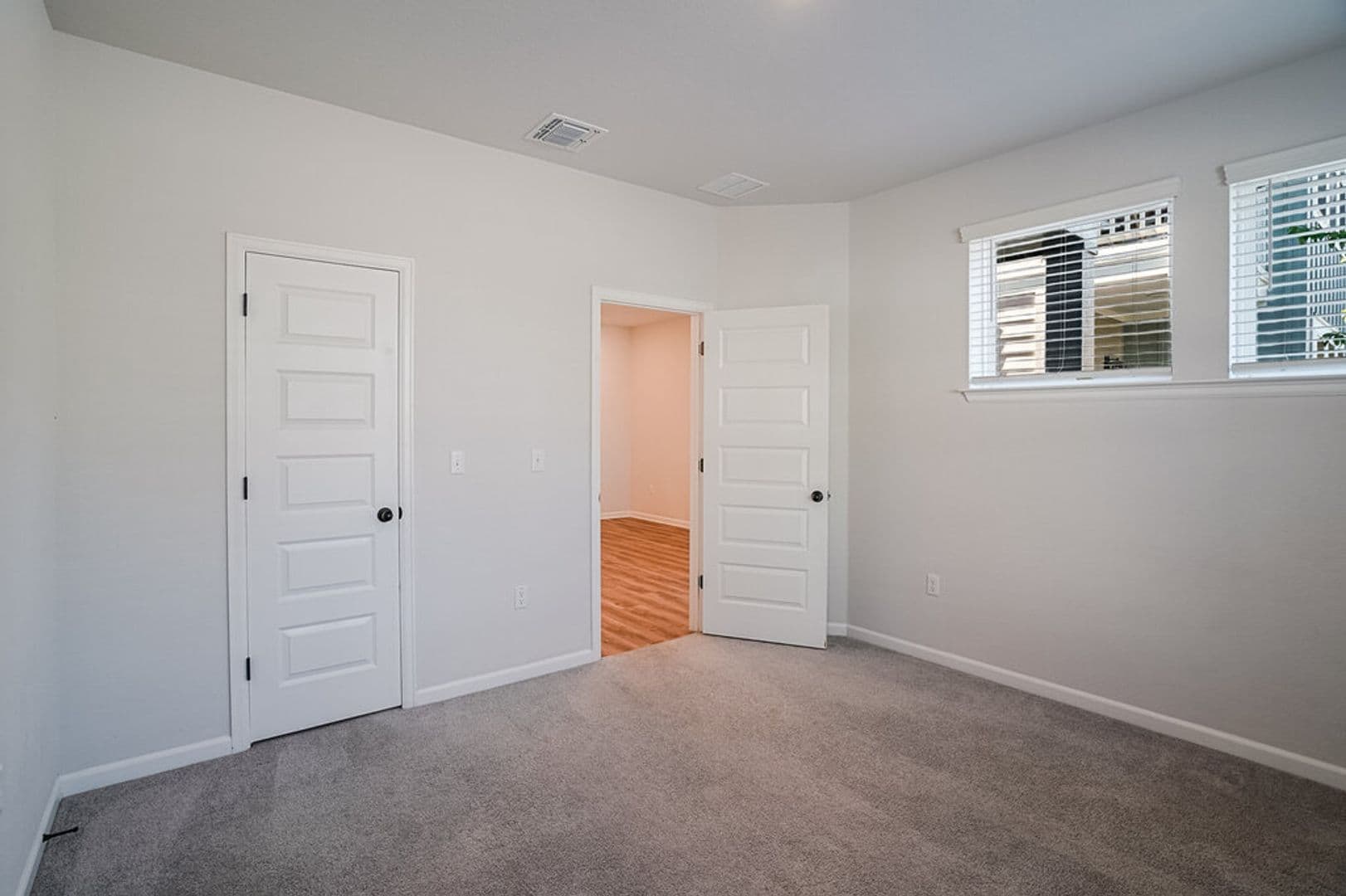 Austin House: 13617 Defiance Pass #136