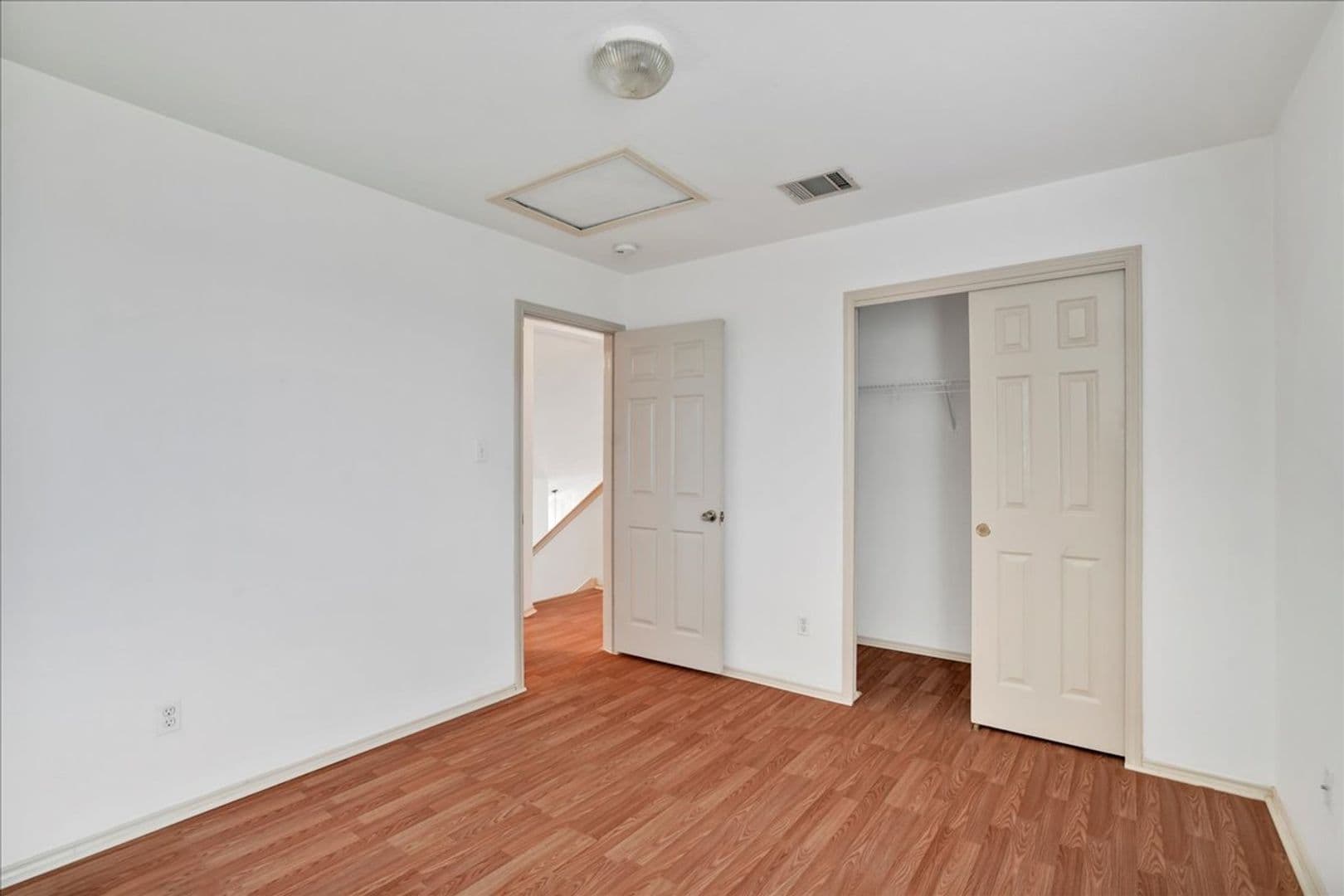 Leander House: 1405 Scottsdale Dr
