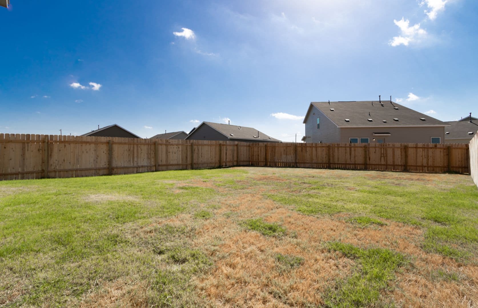 Elgin House: 17717 Oso Cv