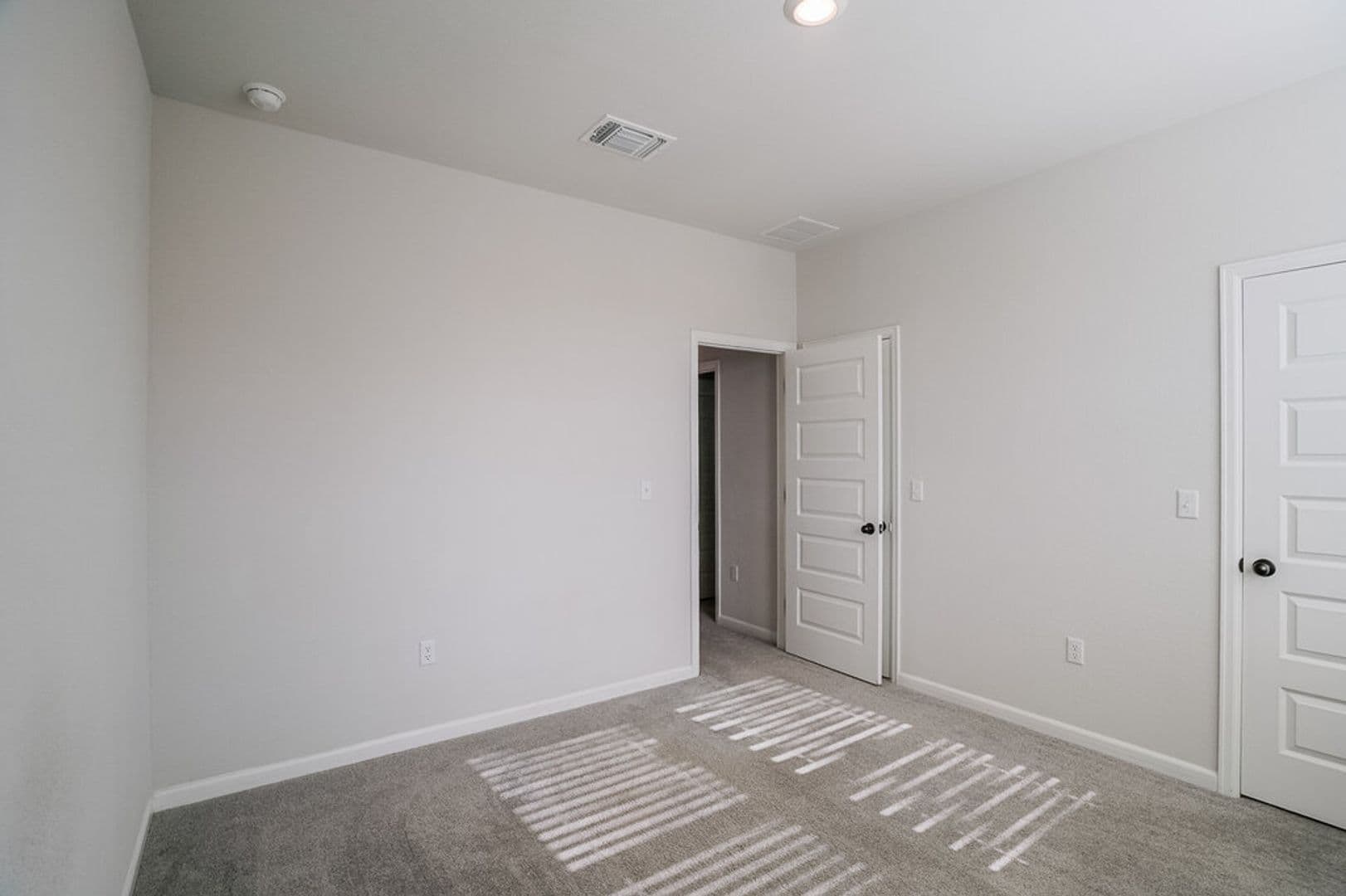 Austin House: 13617 Defiance Pass #136