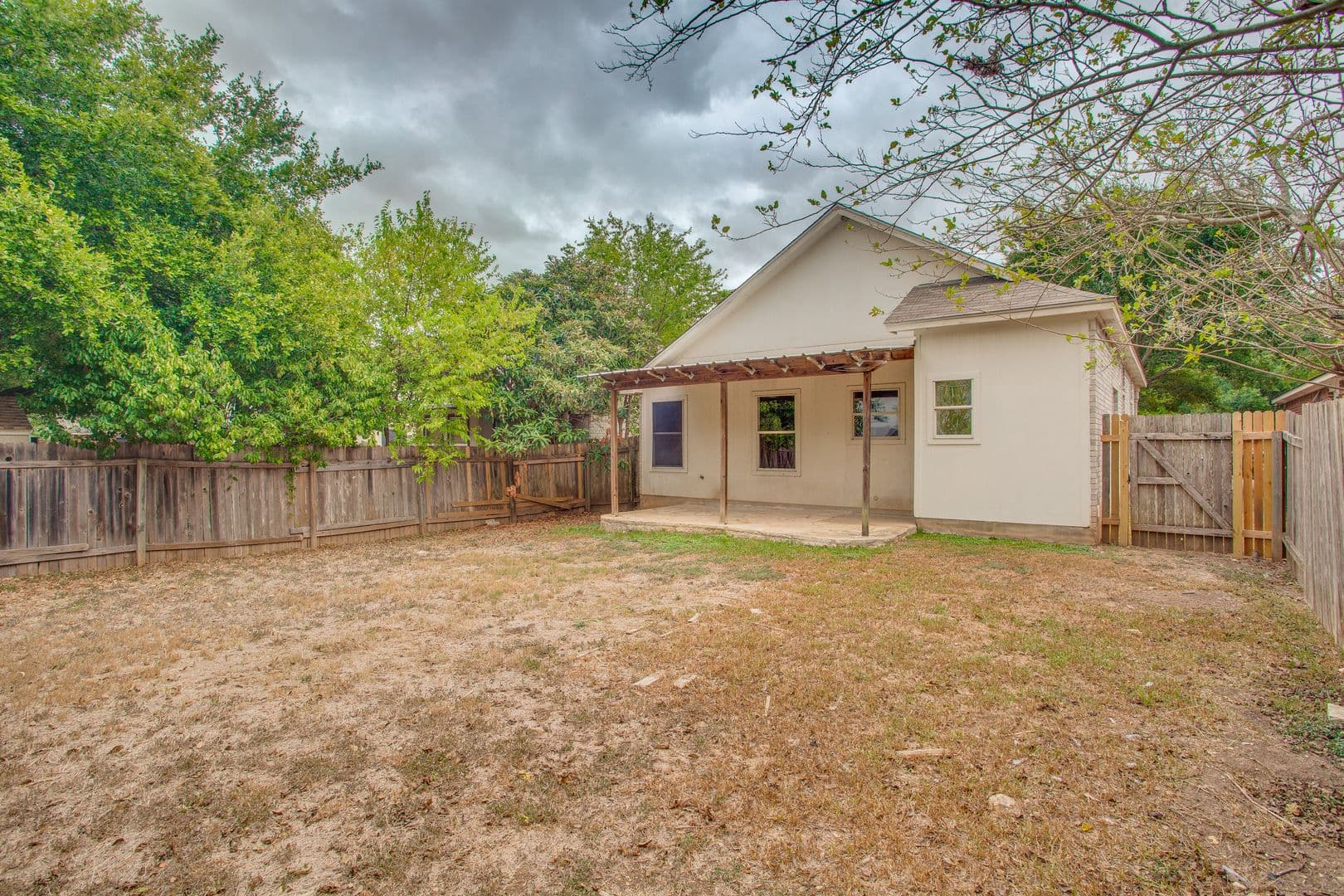 Austin House: 1400 Sir Thopas Trail