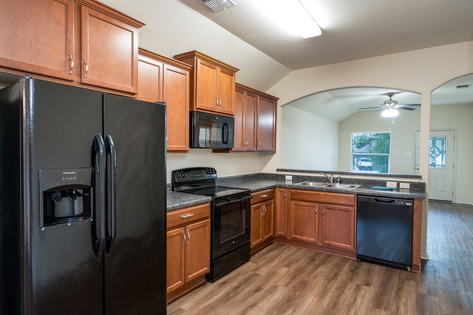 Jarrell House: 217 Azurite Dr