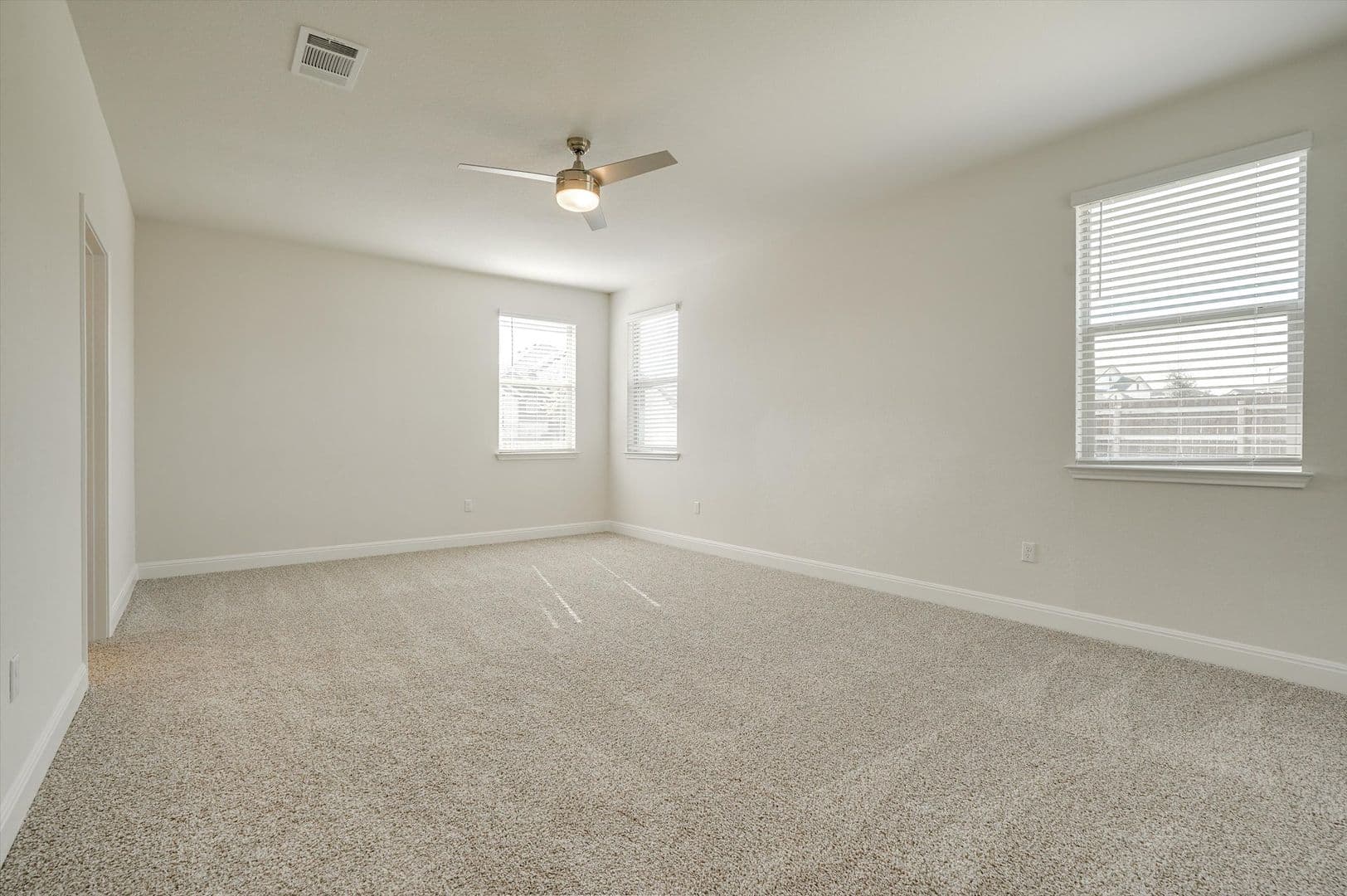 Pflugerville House: 17900 Nepi Dr