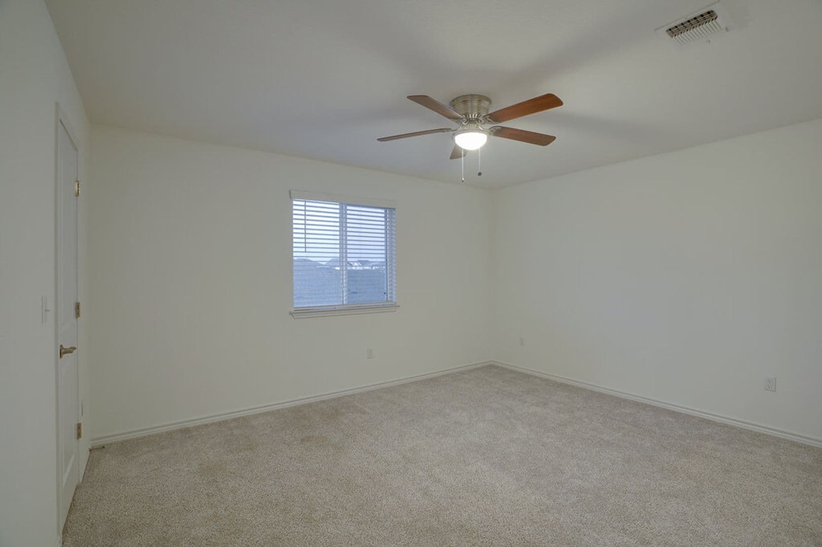 Austin House: 9015 Looksee Lane