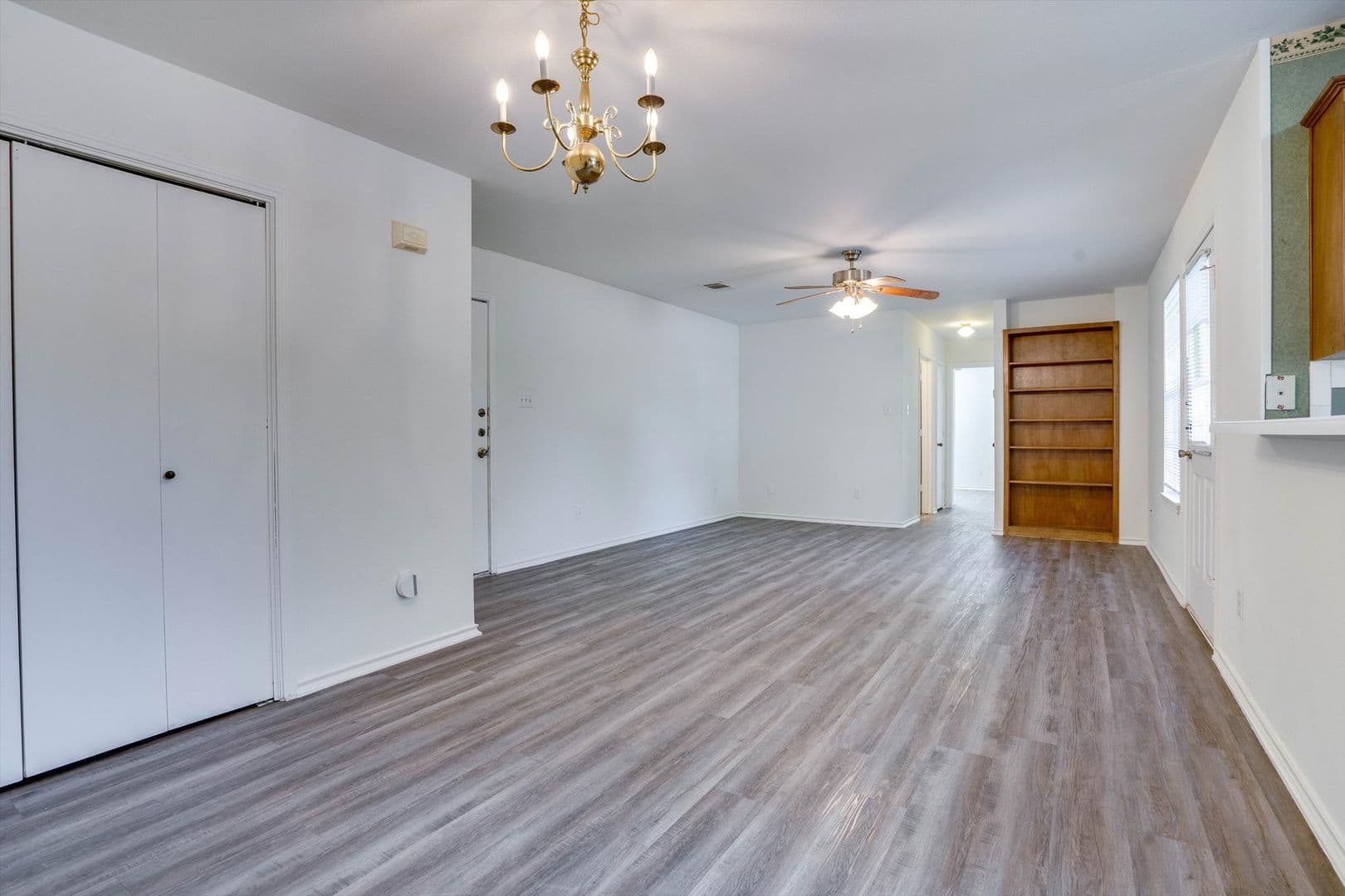 Round Rock House: 1720 Rawhide Loop