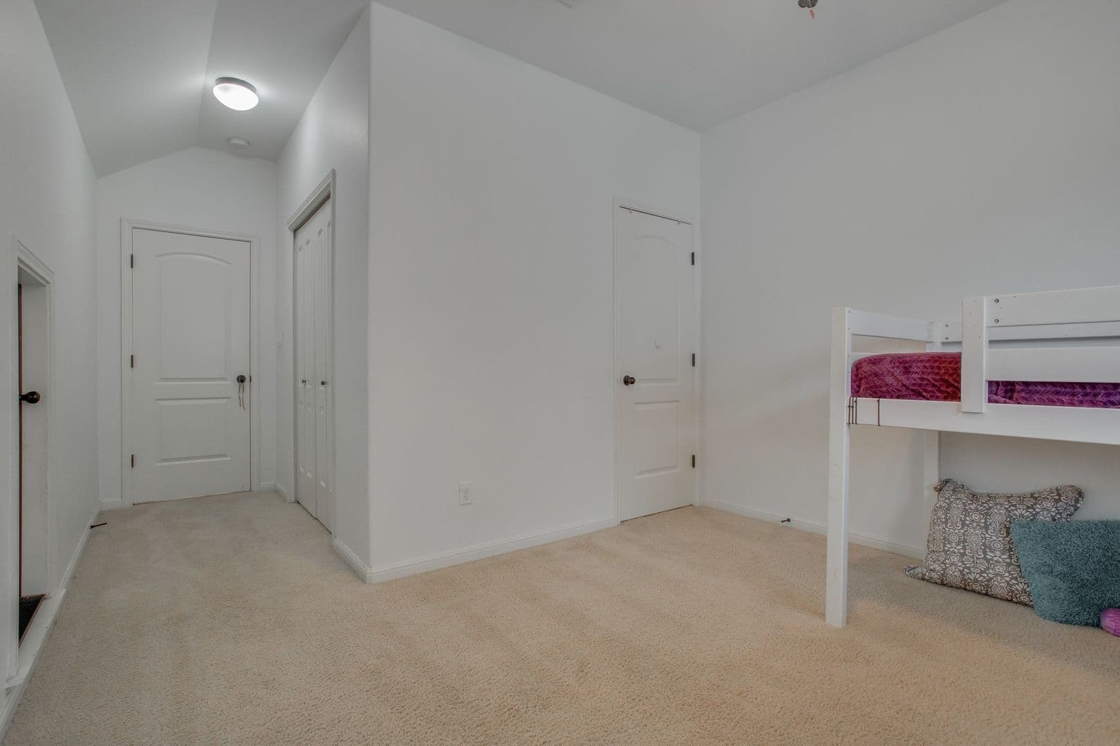 Austin House: 12221 Montclair Bend