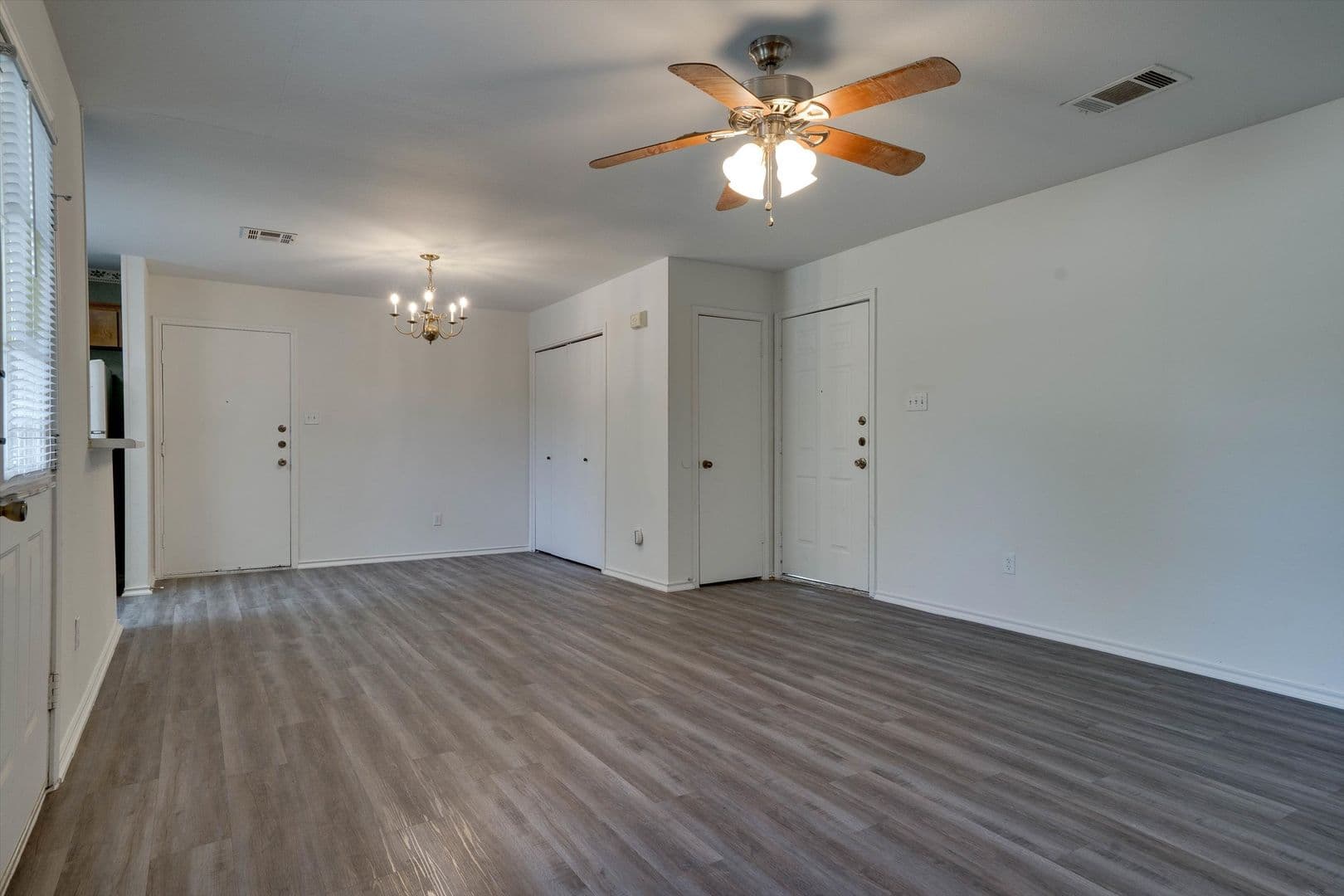 Round Rock House: 1720 Rawhide Loop