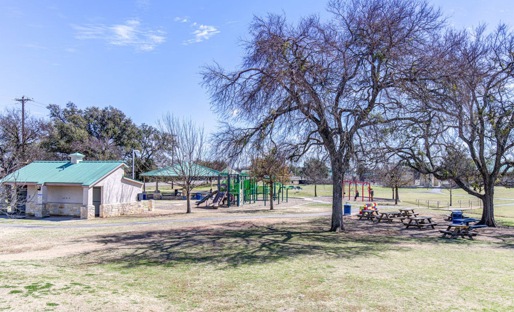 Leander House: 508 Nogales Ln