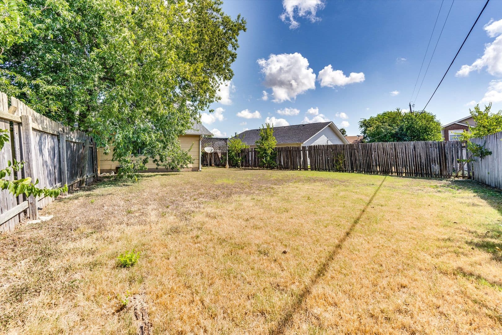Round Rock House: 601 Misty Morning Way Unit #B