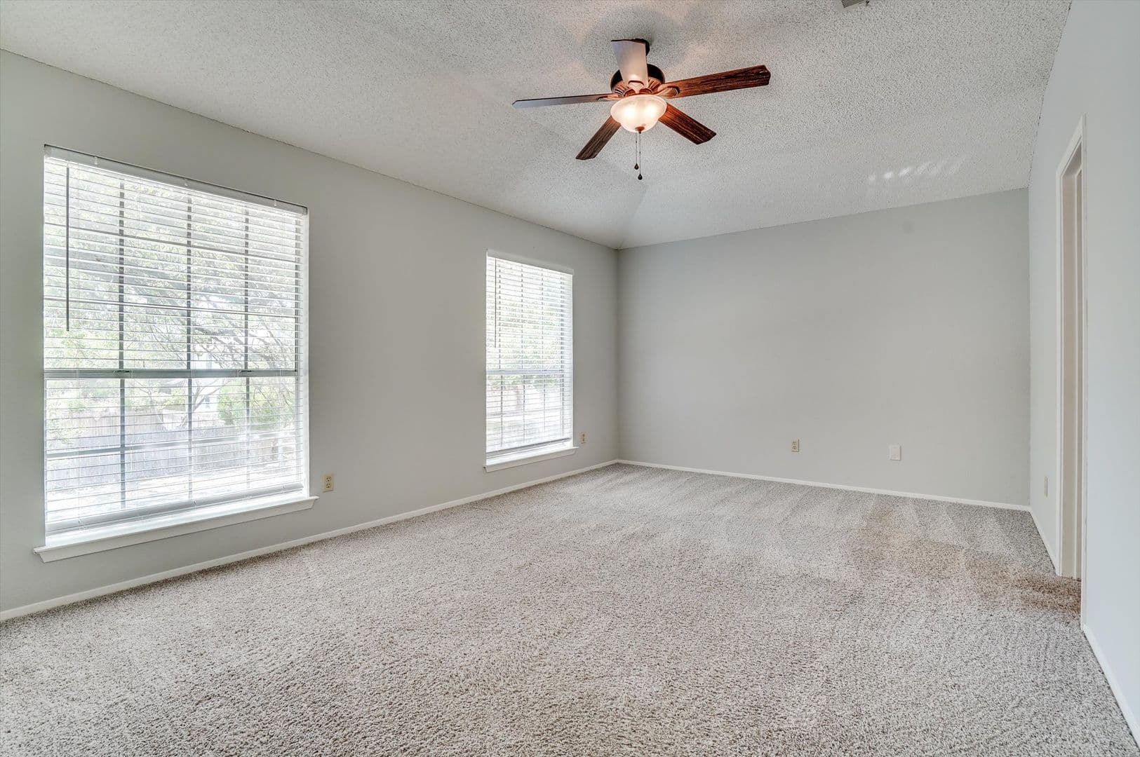 Austin House: 12716 Margit Dr