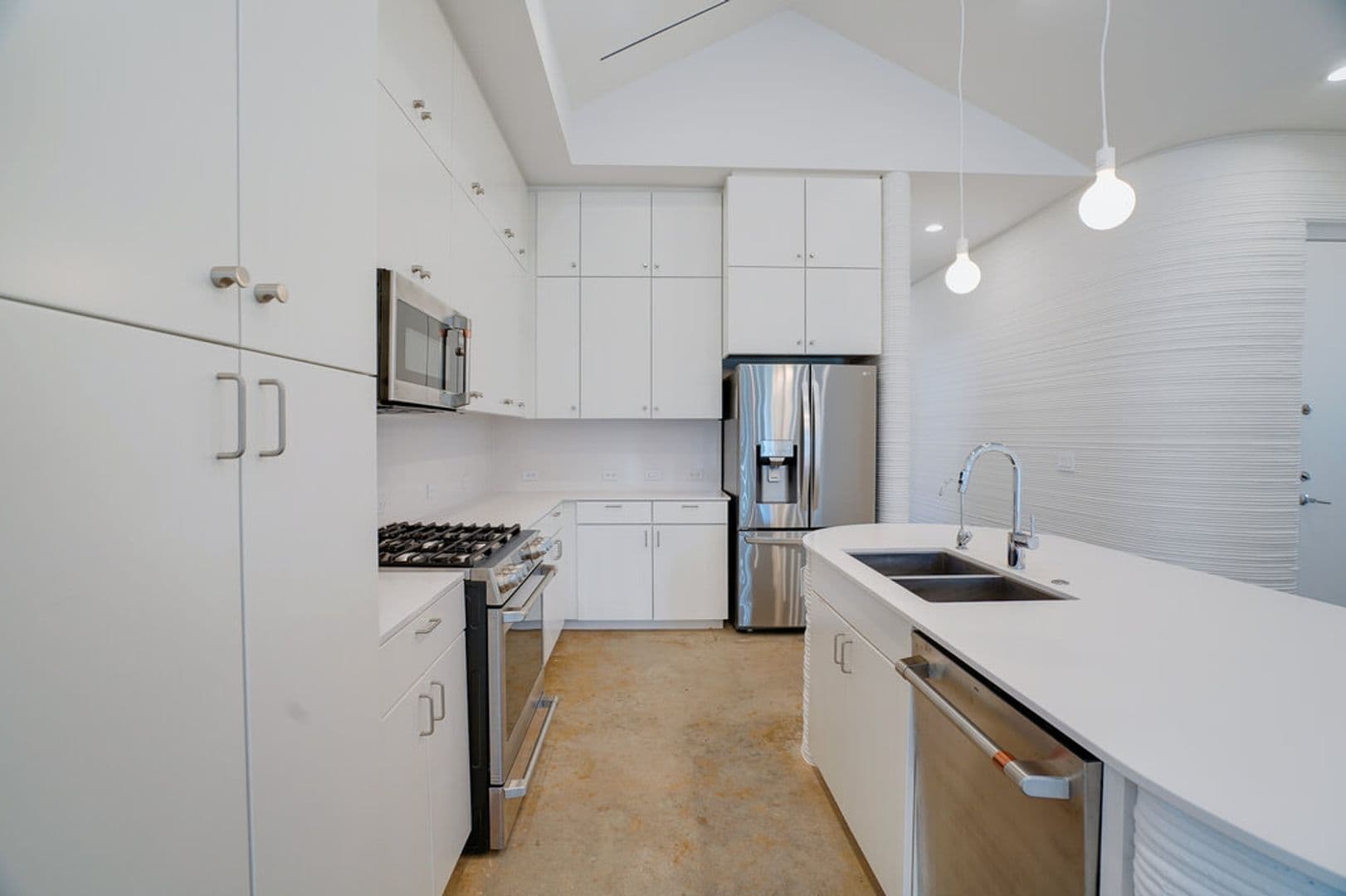 Georgetown House: 304 Painted Sunset Dr