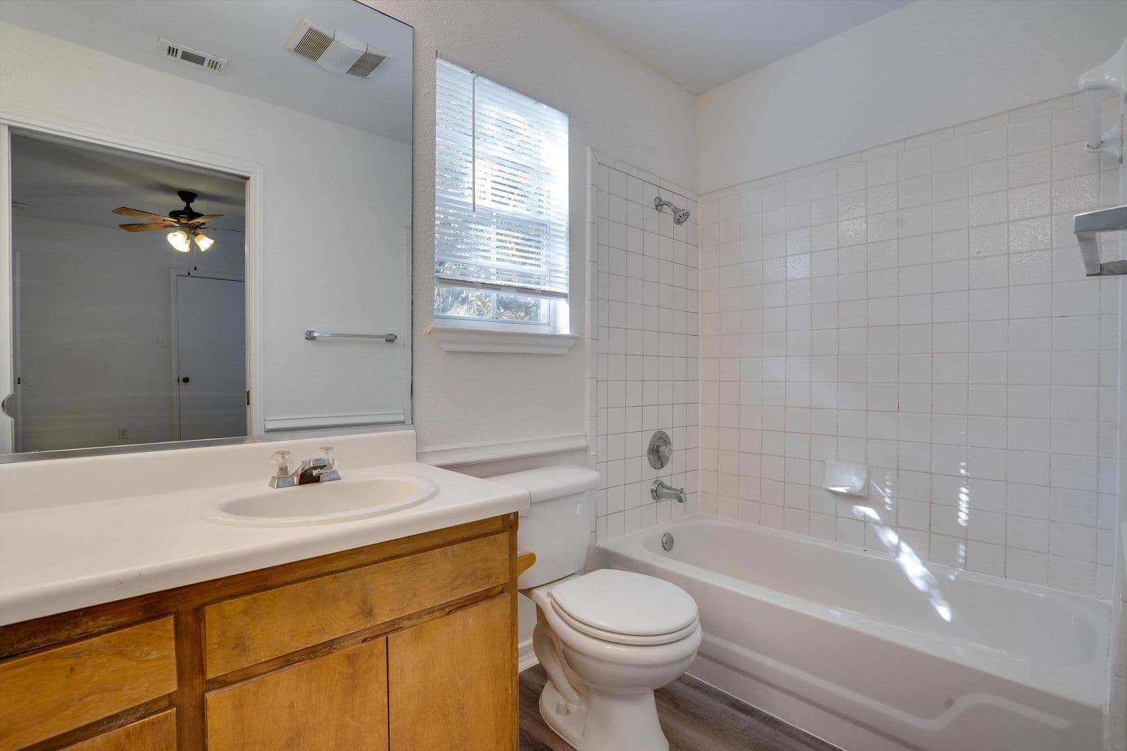 Round Rock House: 1720 Rawhide Loop