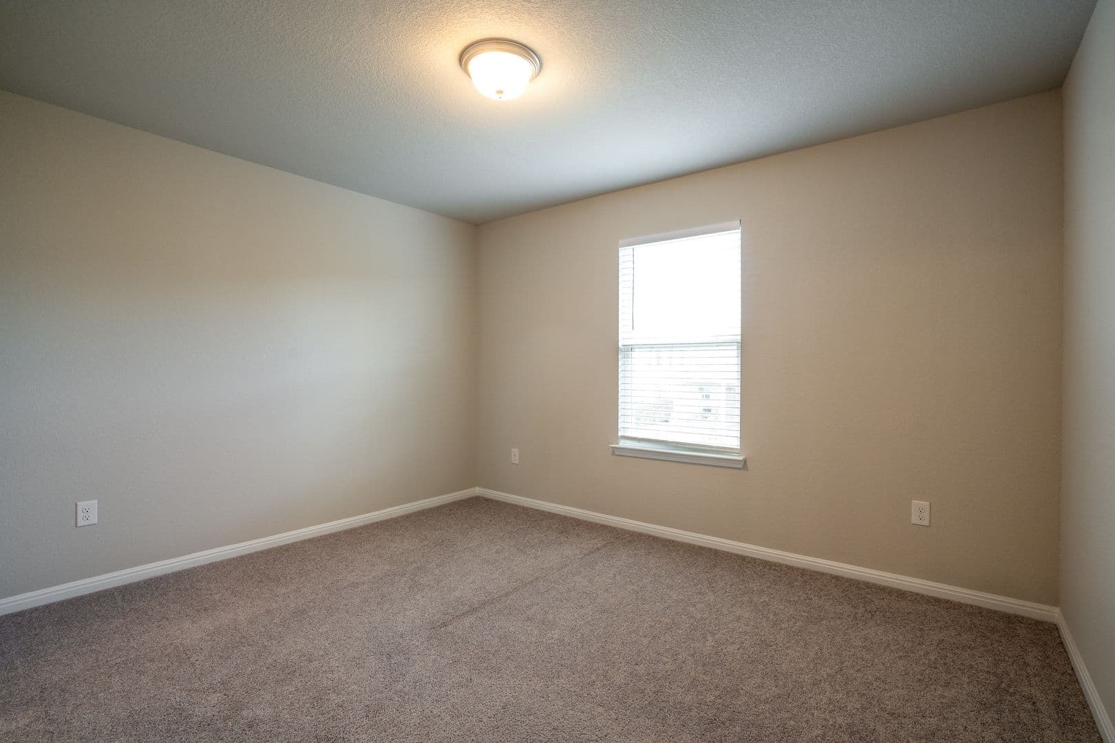 Leander House: 237 Hauser Drive