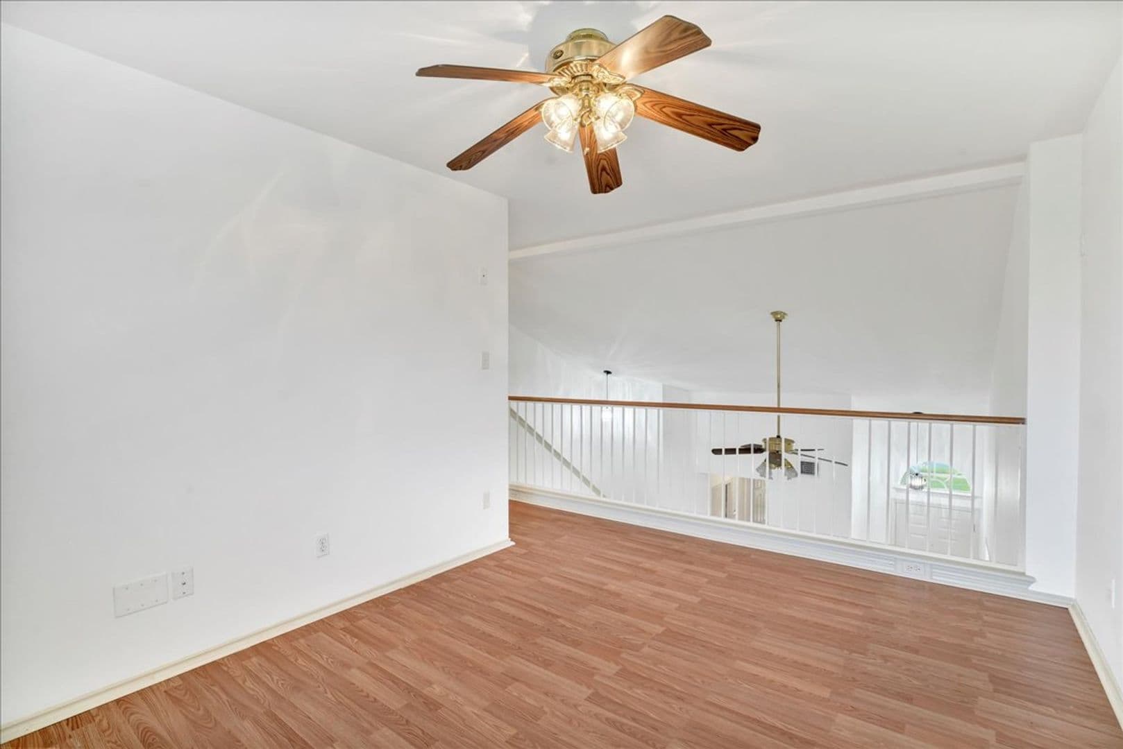 Leander House: 1405 Scottsdale Dr