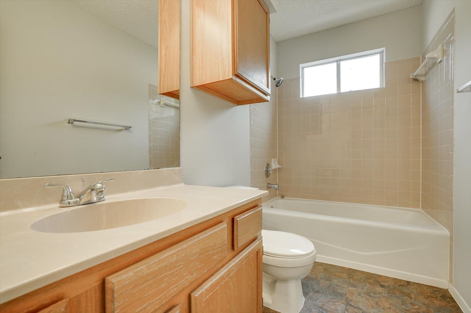 Austin House: 12716 Margit Dr