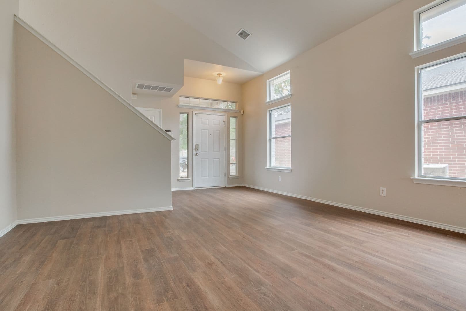 Austin House: 1400 Sir Thopas Trail