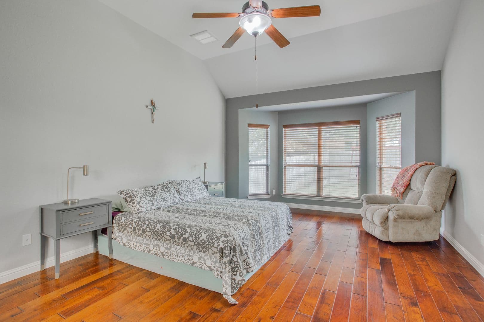 Austin House: 12221 Montclair Bend
