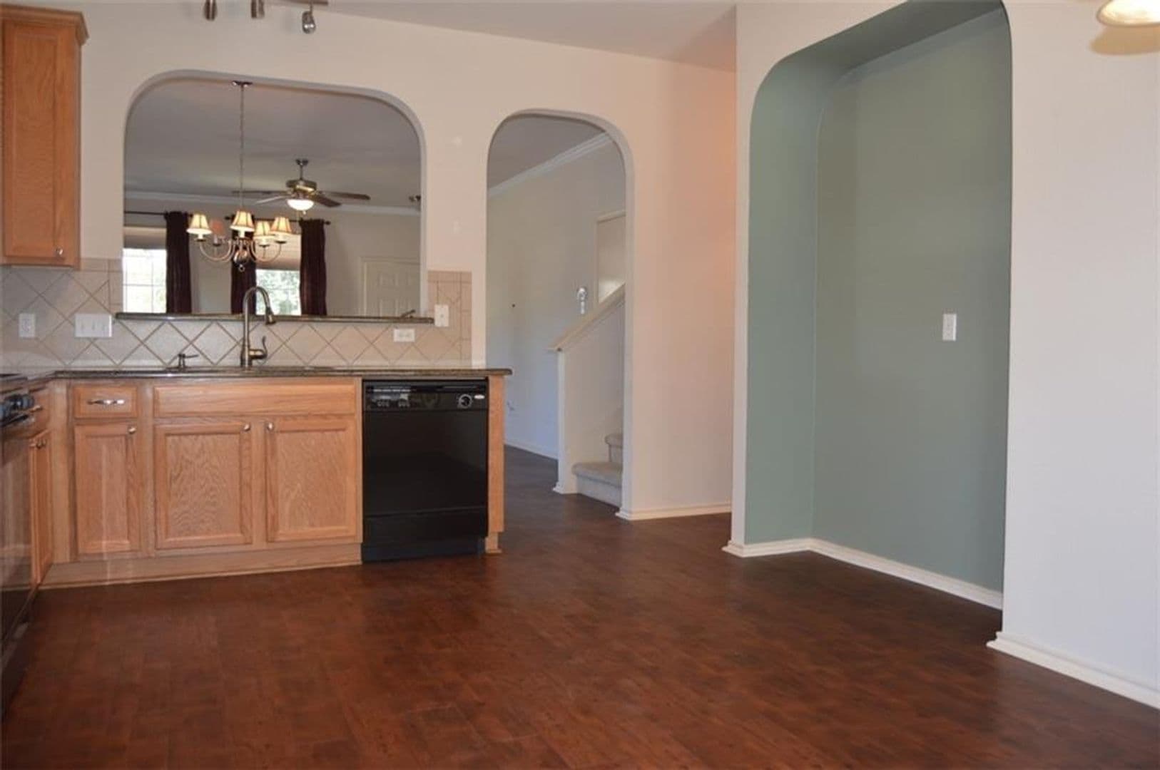 Austin House: 8312 Minnesota Lane