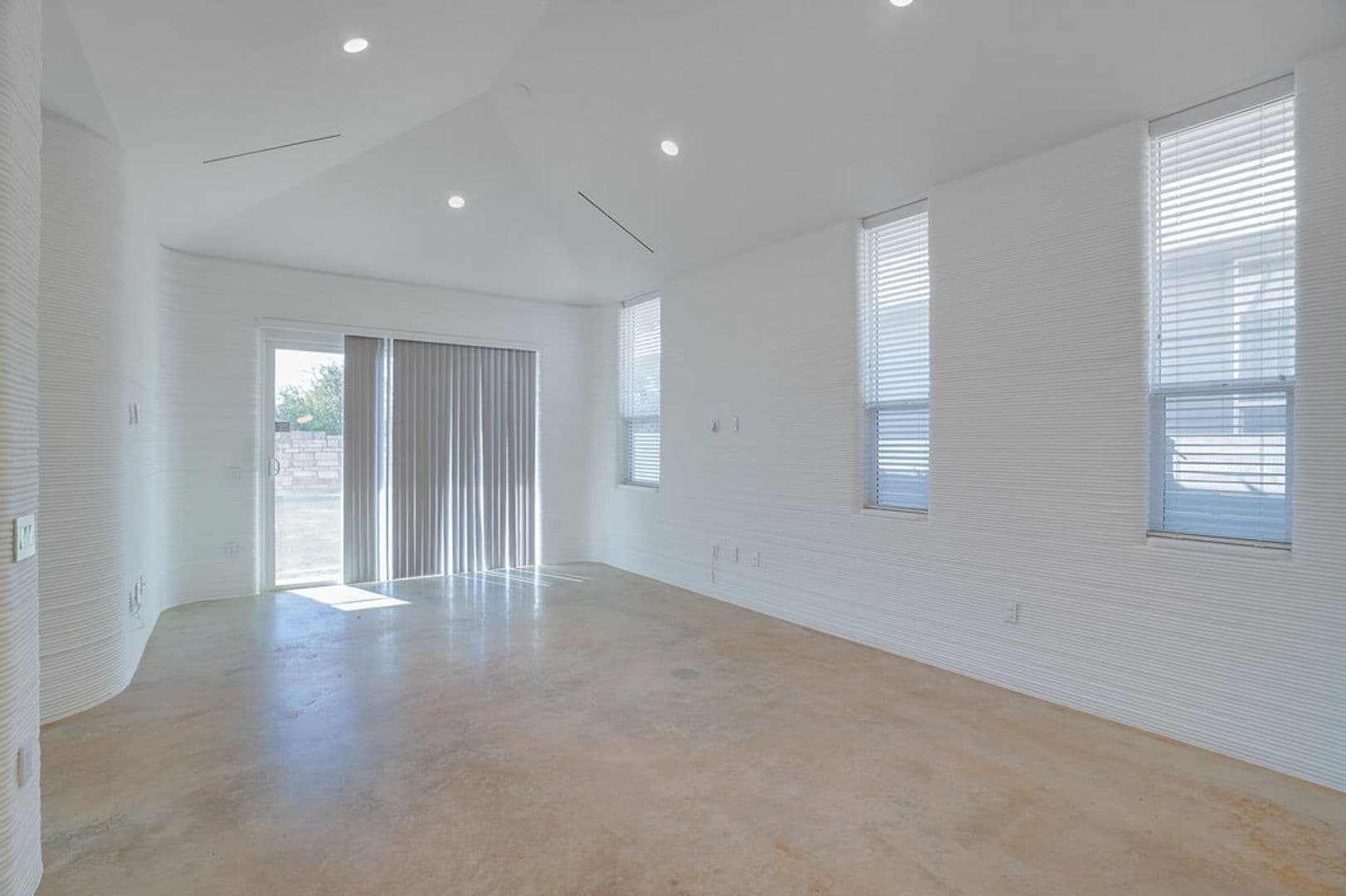 Georgetown House: 304 Painted Sunset Dr