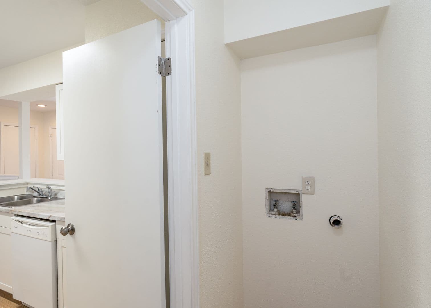 Austin Apartment: 8701 Schick Rd