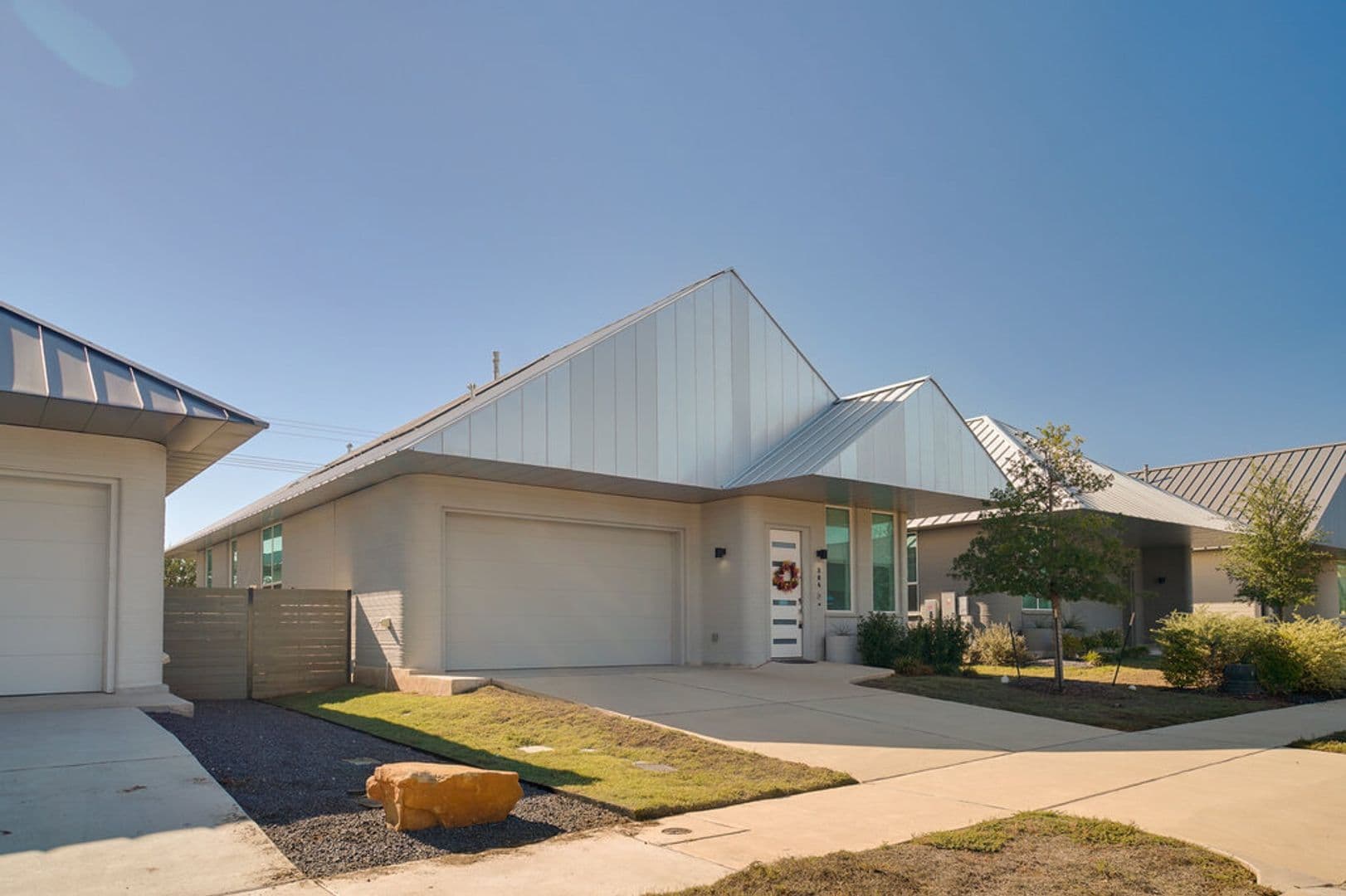 Georgetown House: 304 Painted Sunset Dr