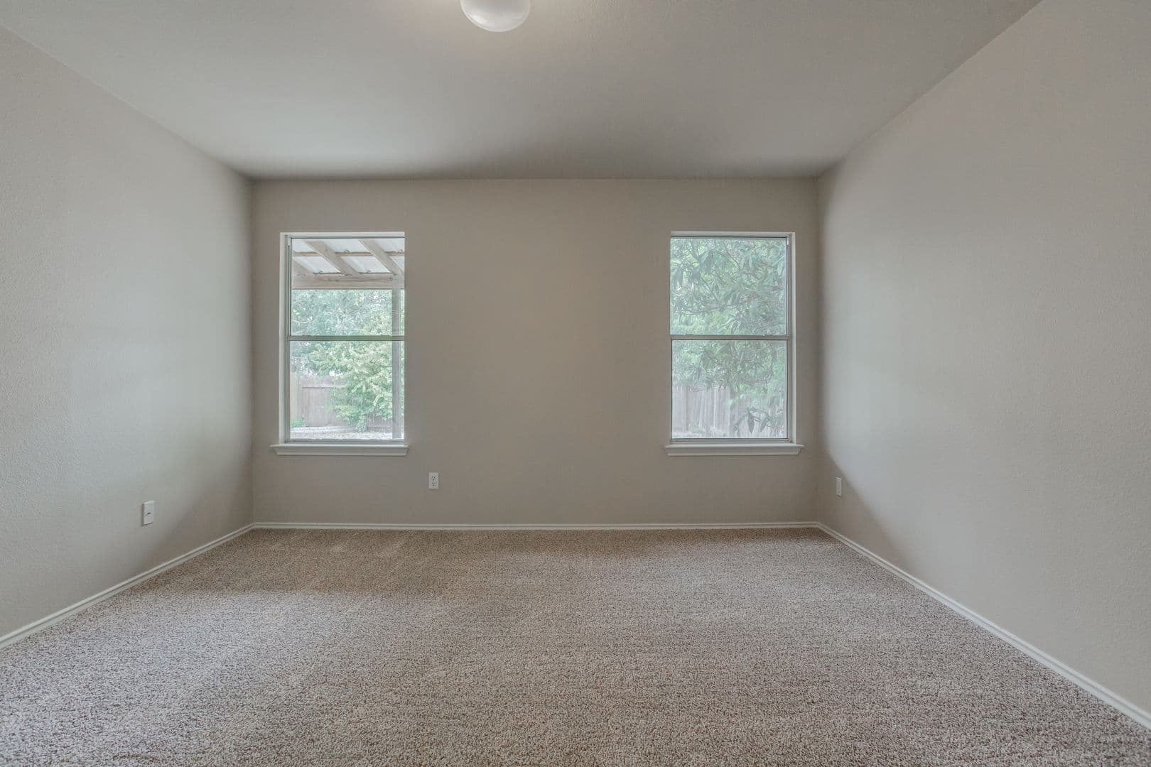 Austin House: 1400 Sir Thopas Trail