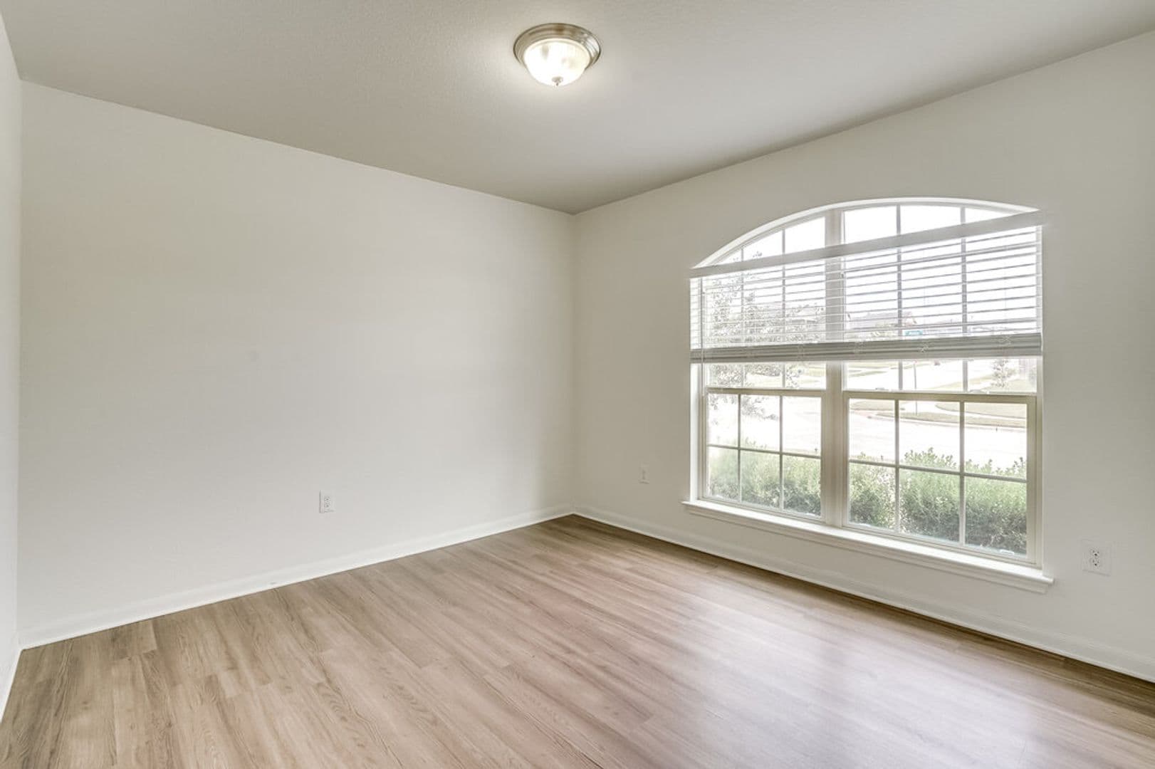 Round Rock House: 1900 Mexia Drive