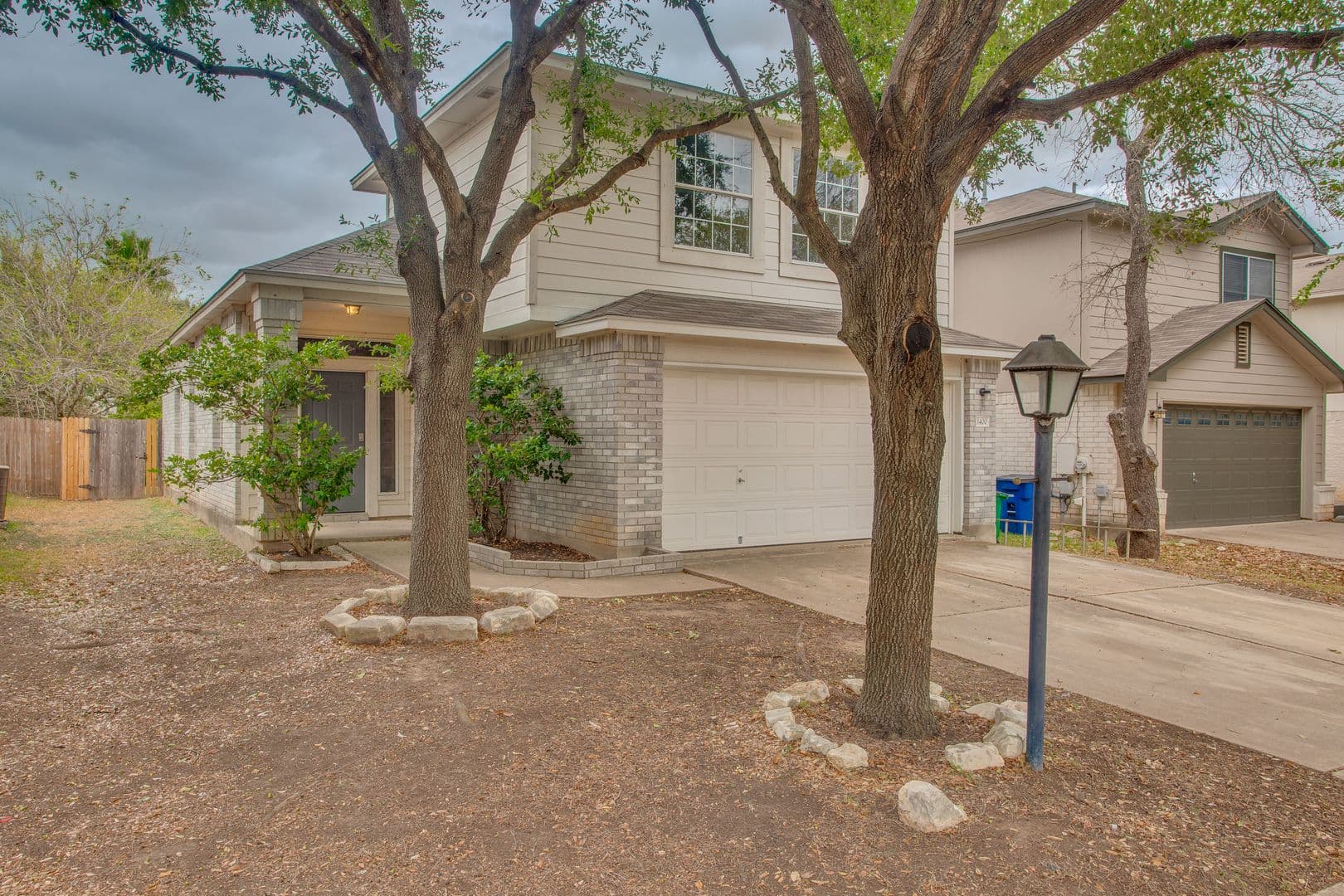 Austin House: 1400 Sir Thopas Trail